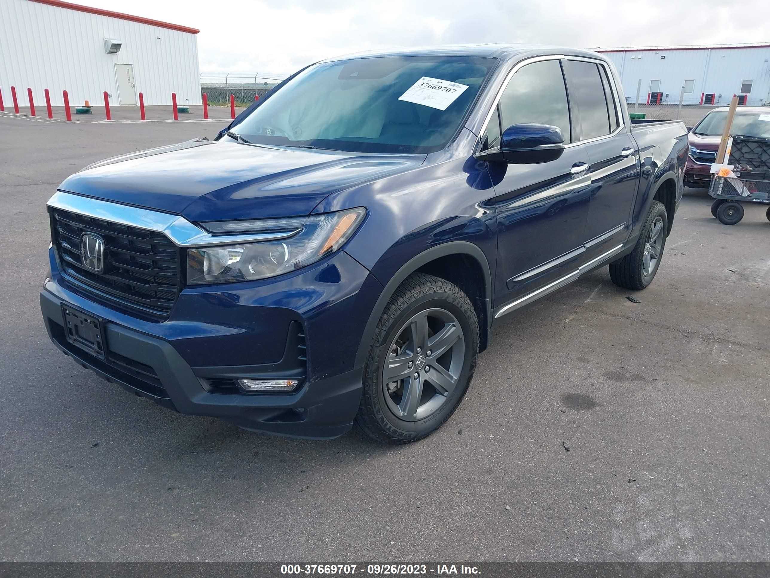 Photo 1 VIN: 5FPYK3F7XNB026768 - HONDA RIDGELINE 