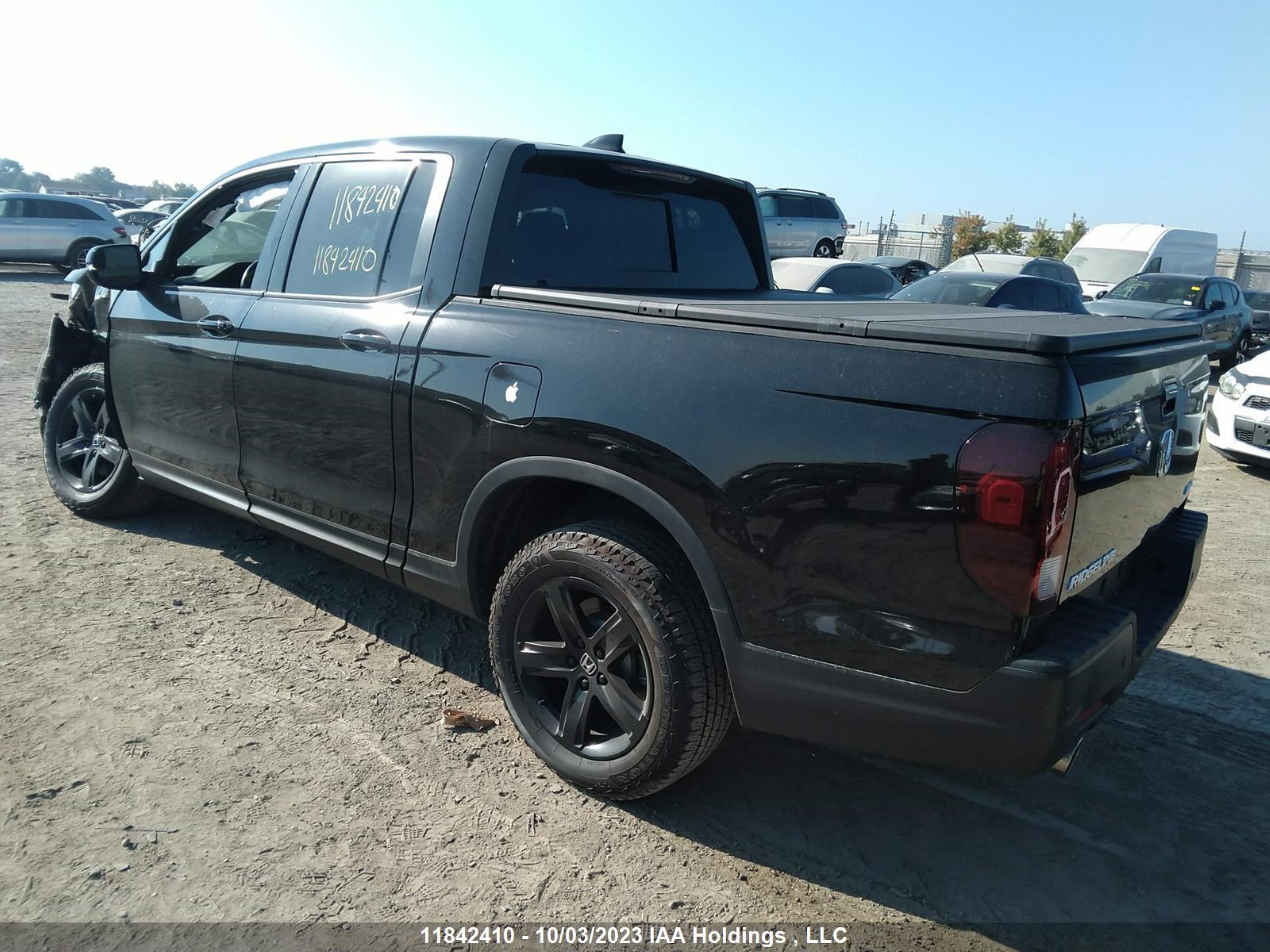 Photo 2 VIN: 5FPYK3F82PB007336 - HONDA RIDGELINE 