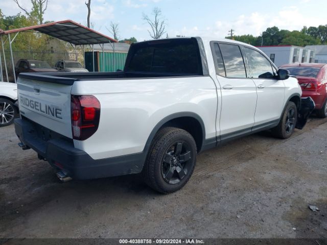 Photo 3 VIN: 5FPYK3F84RB001640 - HONDA RIDGELINE 