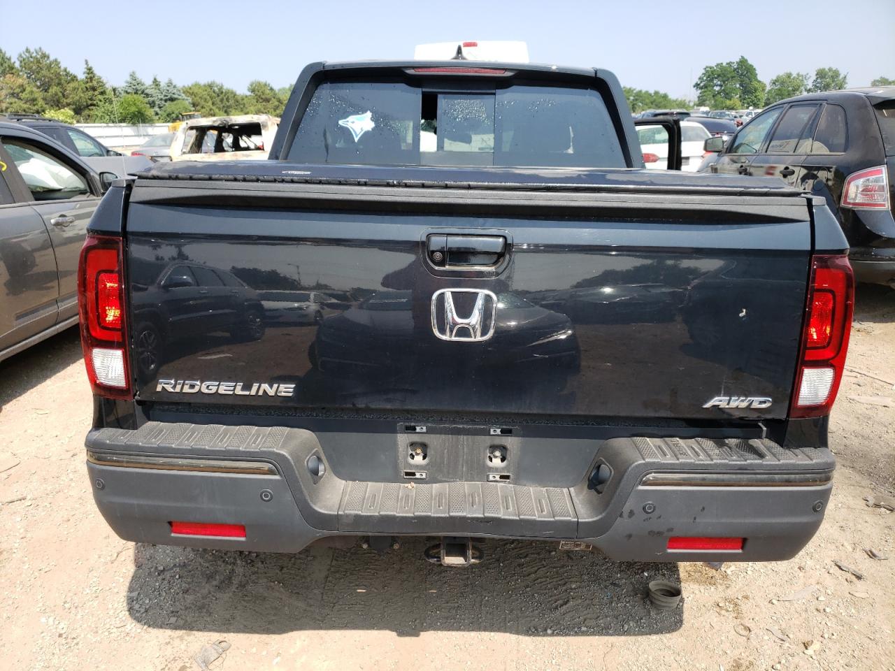 Photo 5 VIN: 5FPYK3F87JB011079 - HONDA RIDGELINE 