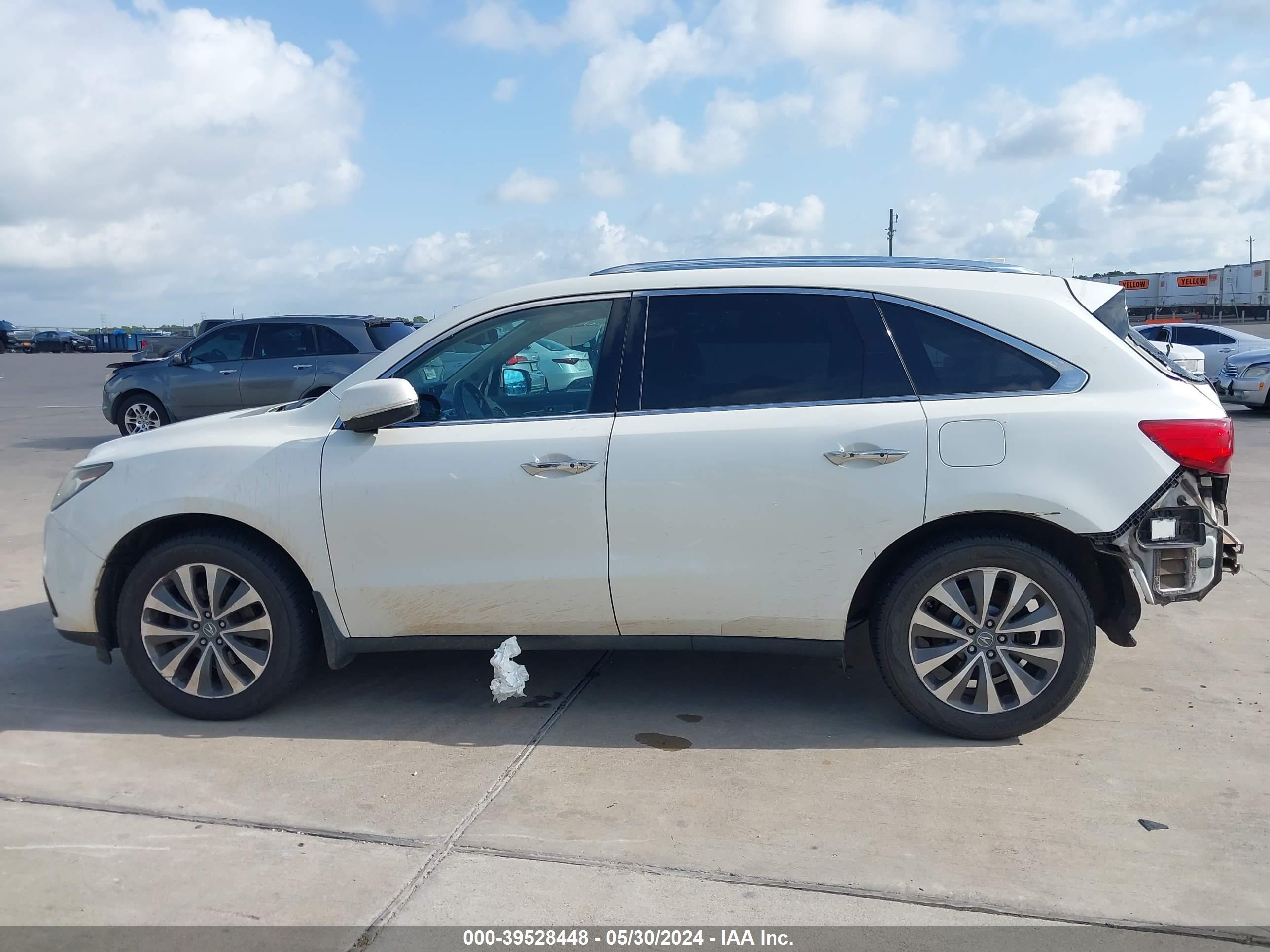 Photo 14 VIN: 5FRYD3H42FB005922 - ACURA MDX 