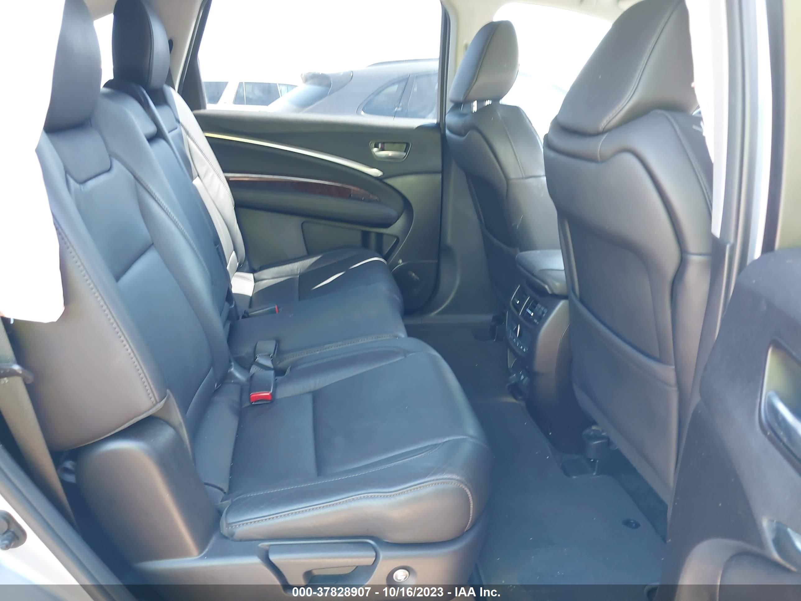 Photo 7 VIN: 5FRYD4H3XHB001018 - ACURA MDX 