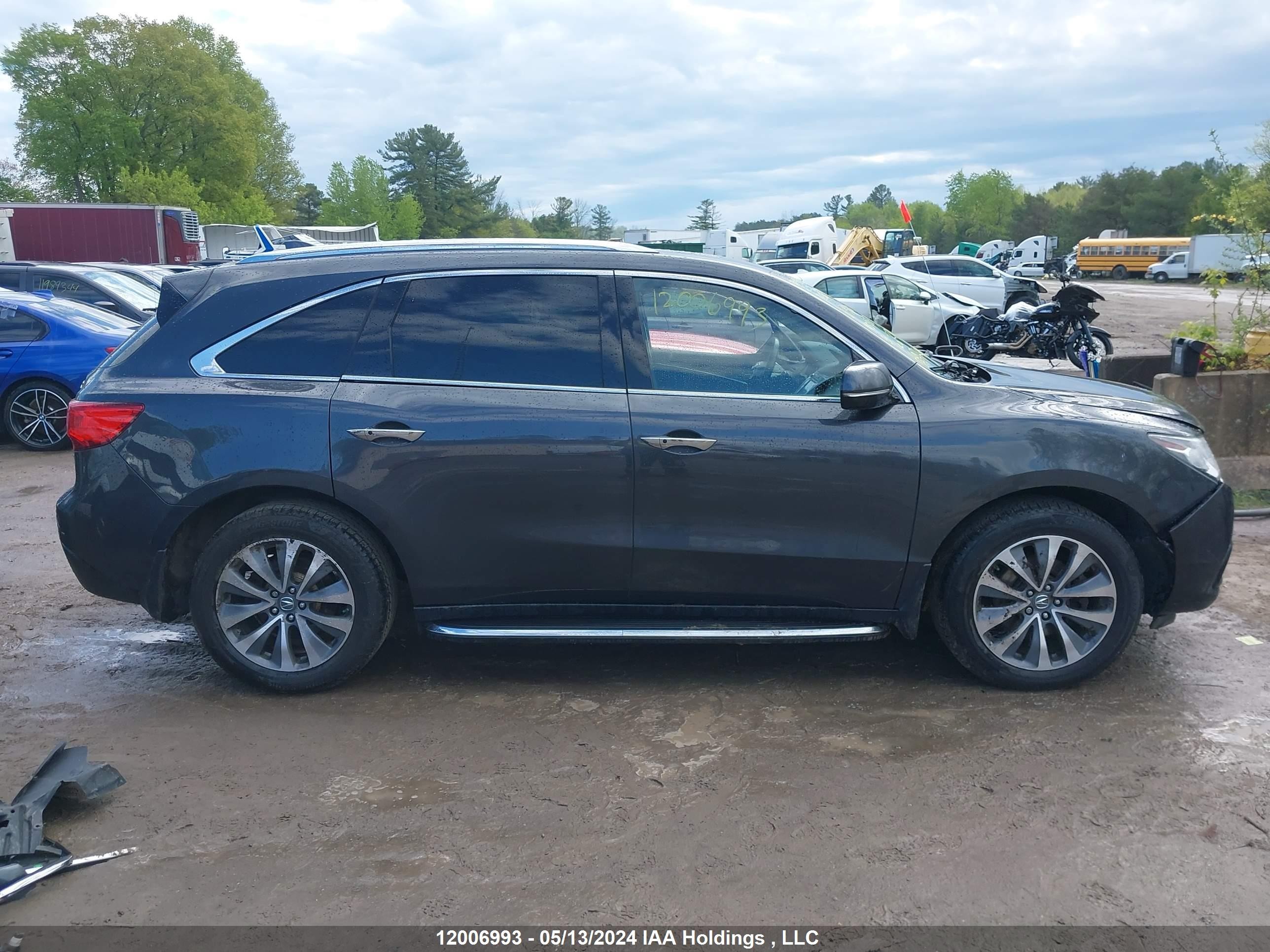 Photo 13 VIN: 5FRYD4H63GB505063 - ACURA MDX 