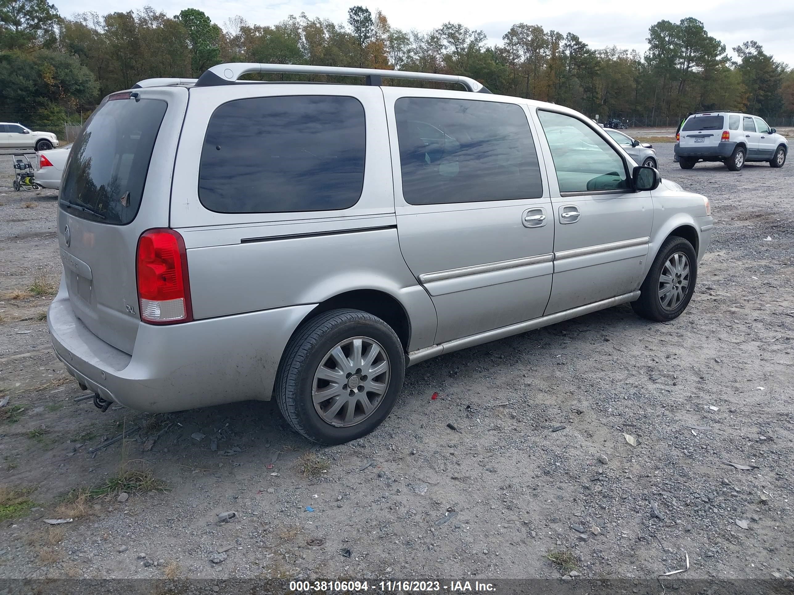 Photo 3 VIN: 5GADV33L76D114512 - BUICK TERRAZA 