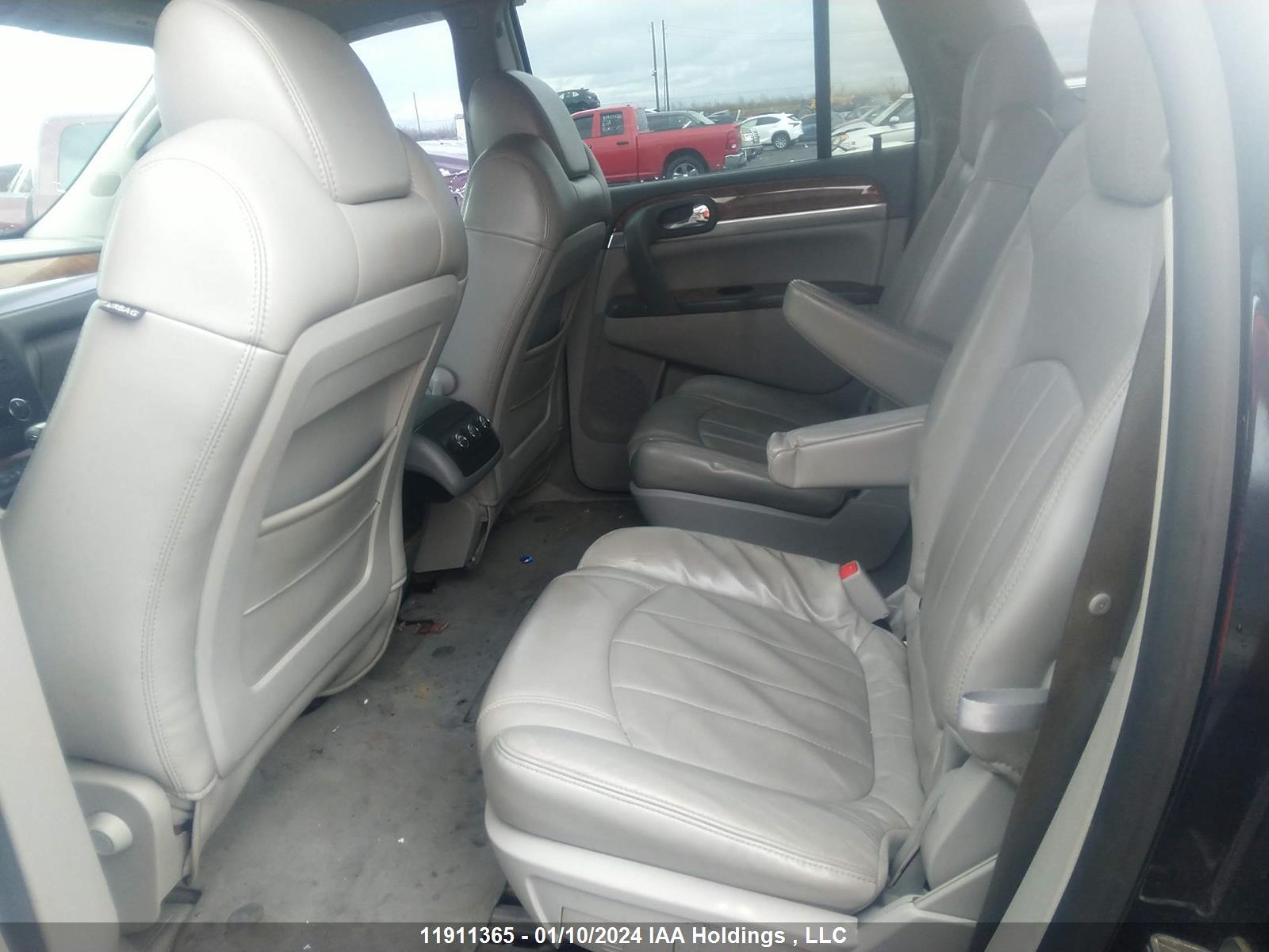 Photo 7 VIN: 5GAER13728J112610 - BUICK ENCLAVE 