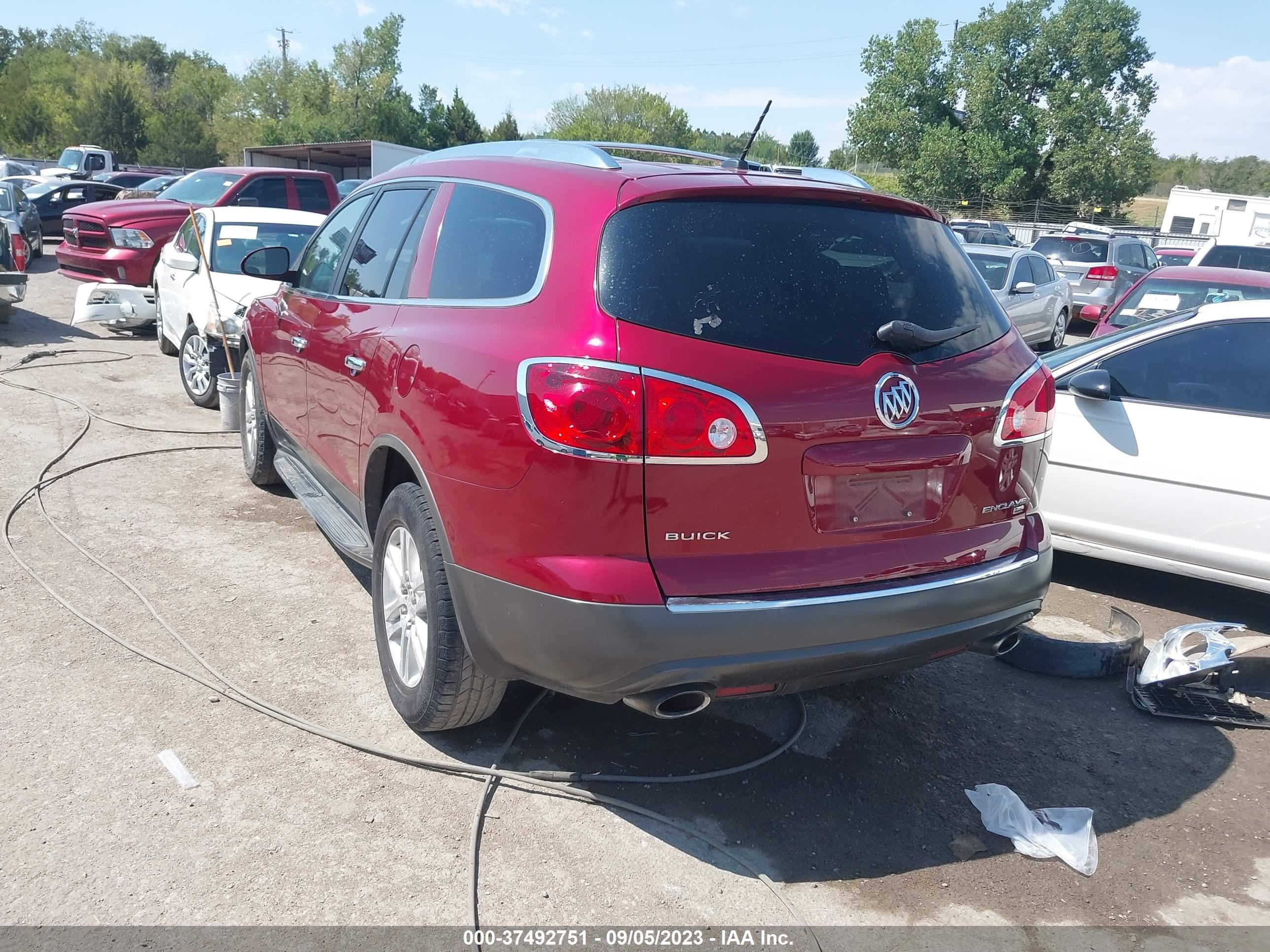 Photo 2 VIN: 5GAER13D89J137163 - BUICK ENCLAVE CX 