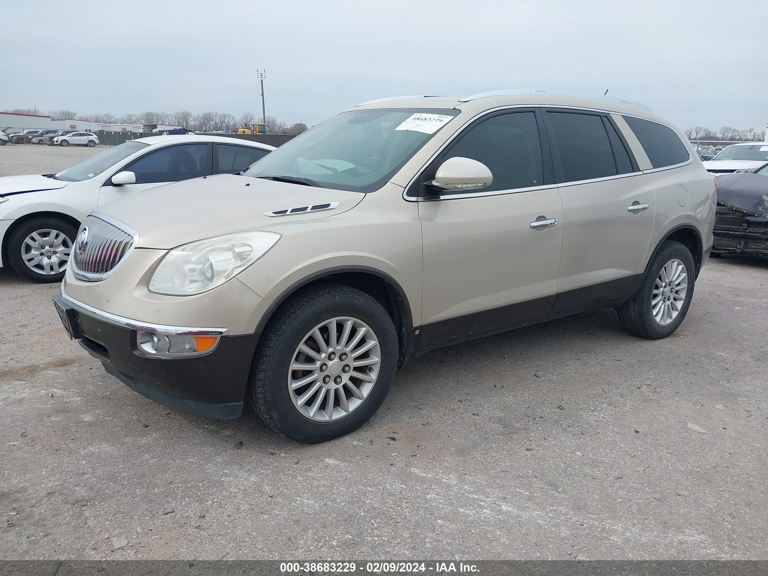 Photo 1 VIN: 5GAER23708J233979 - BUICK ENCLAVE 