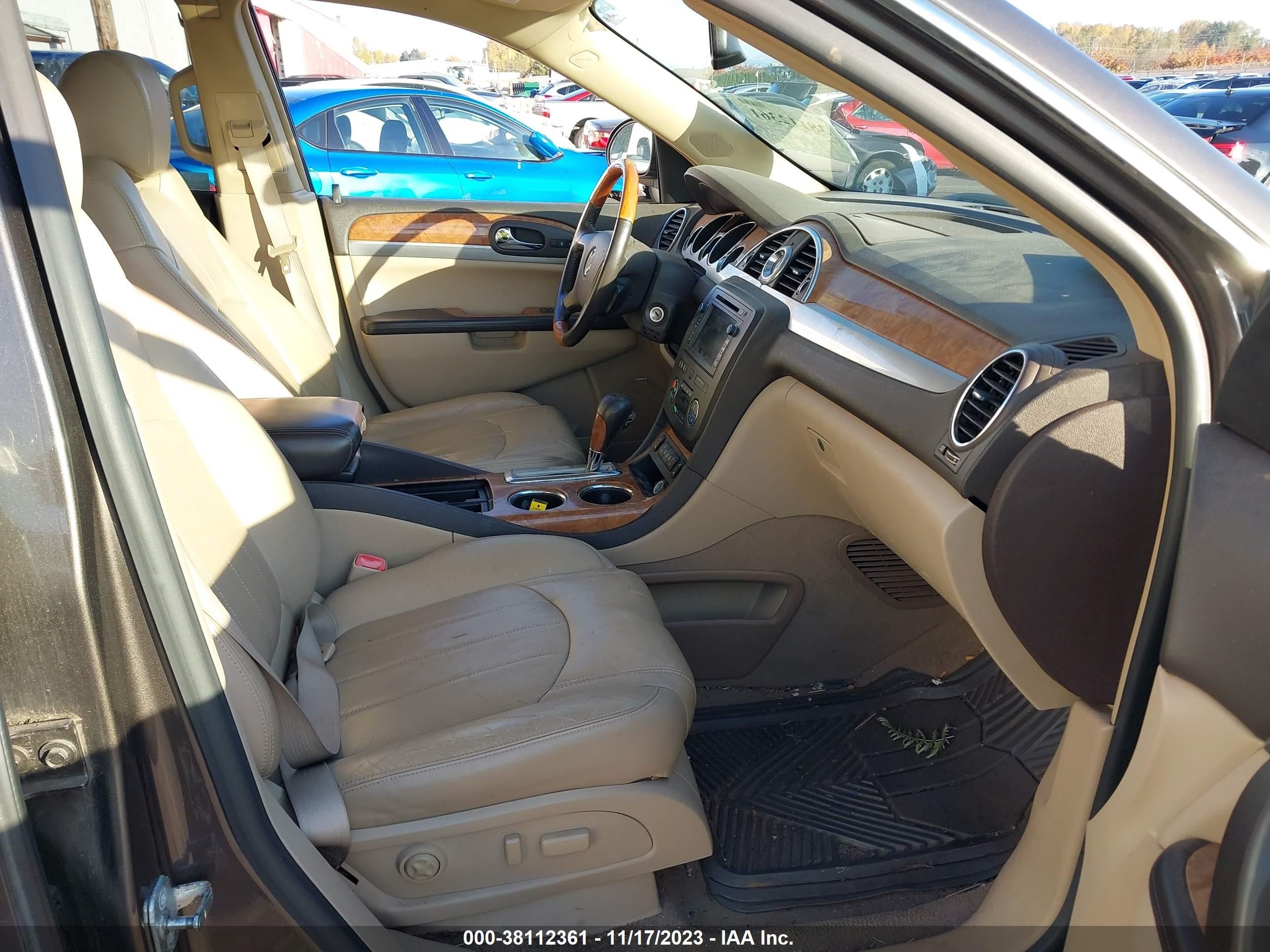 Photo 4 VIN: 5GAER23748J101596 - BUICK ENCLAVE 