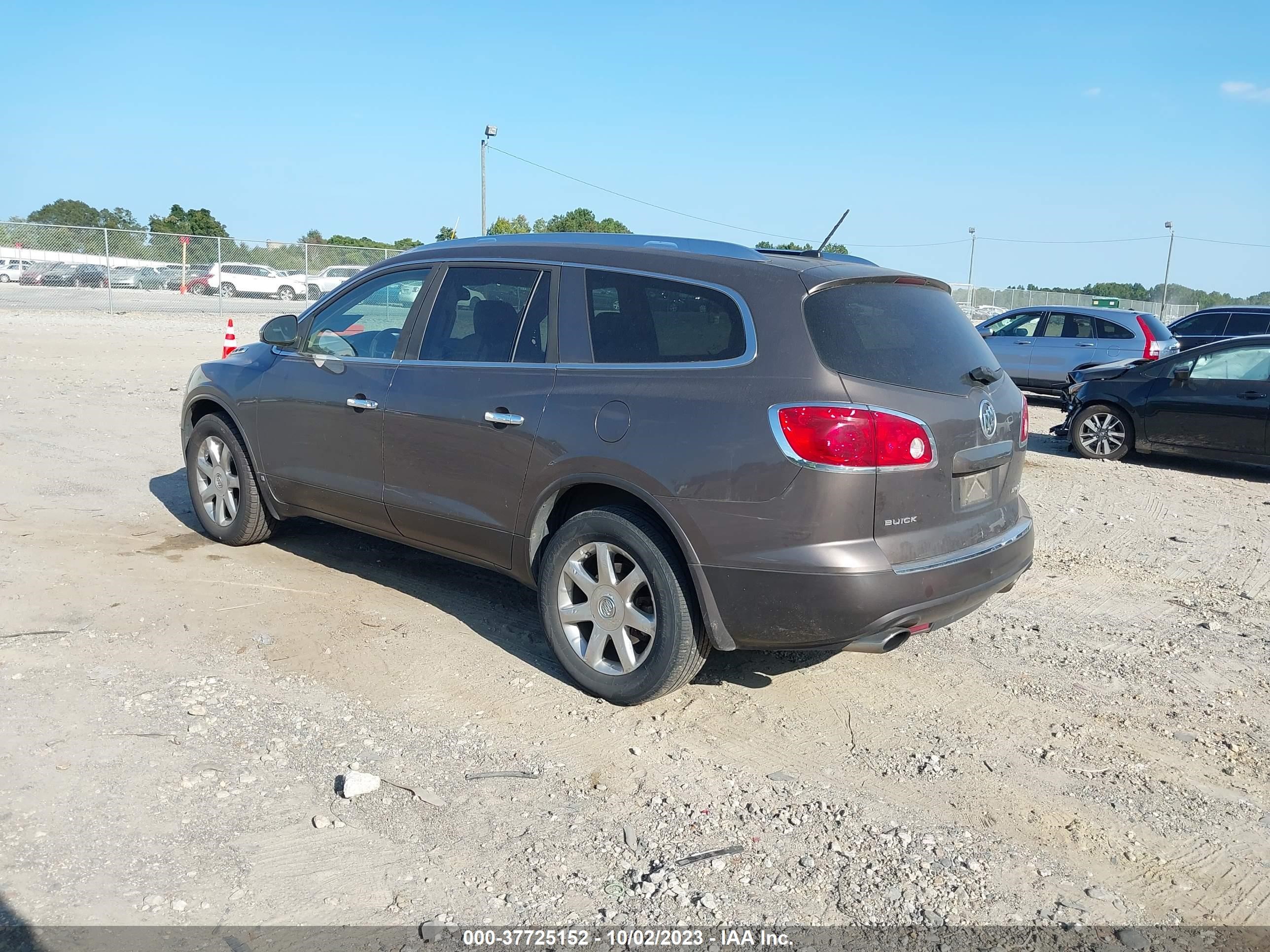 Photo 2 VIN: 5GAER23768J217723 - BUICK ENCLAVE 