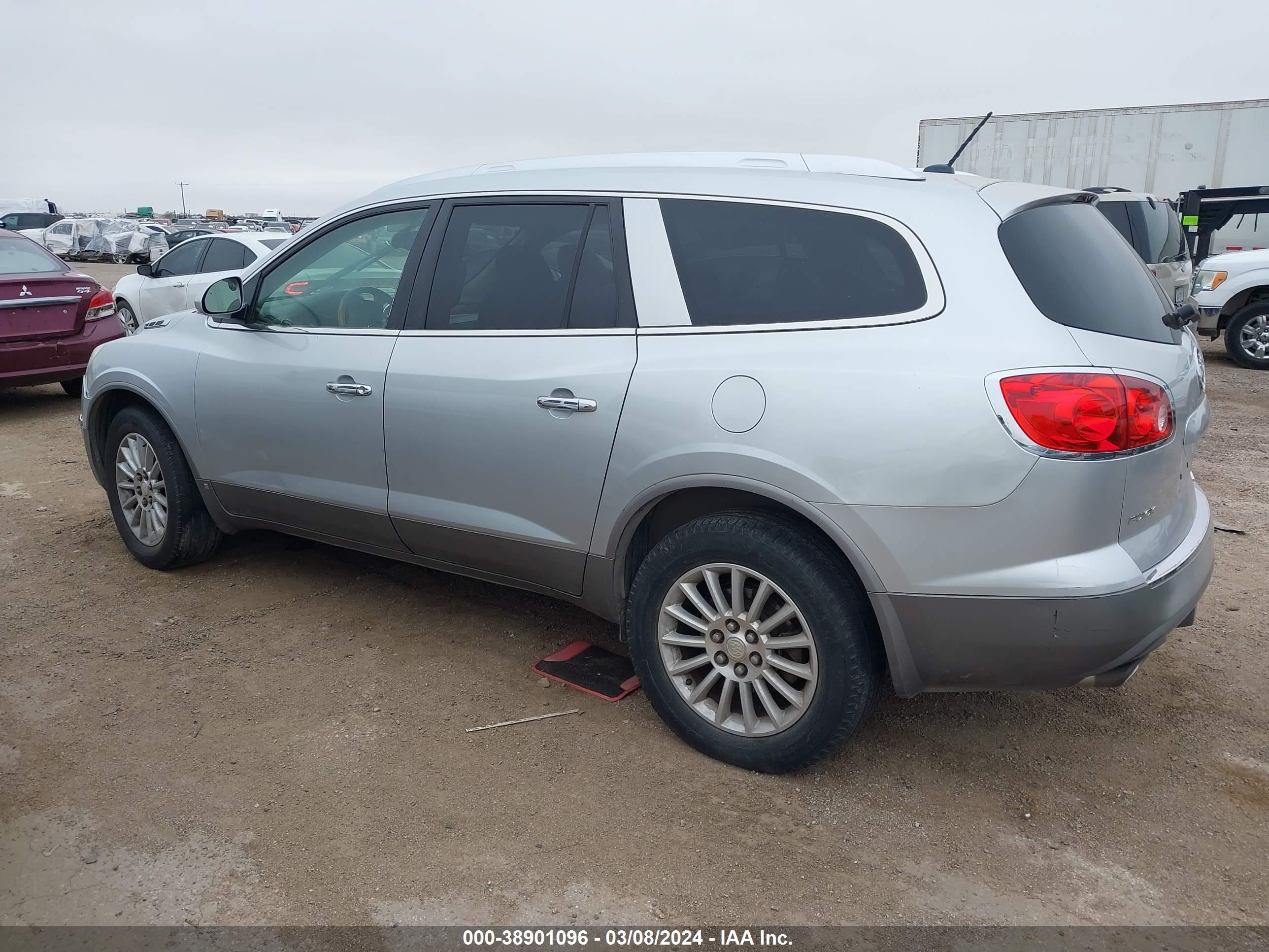 Photo 2 VIN: 5GAER23D19J163271 - BUICK ENCLAVE 