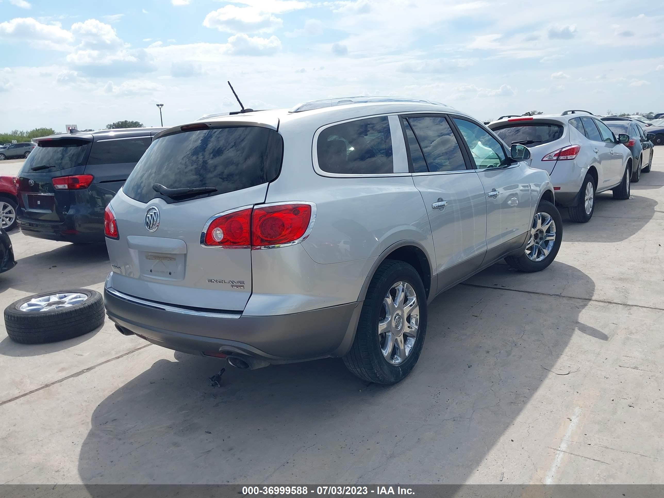 Photo 3 VIN: 5GAER23D69J101879 - BUICK ENCLAVE 