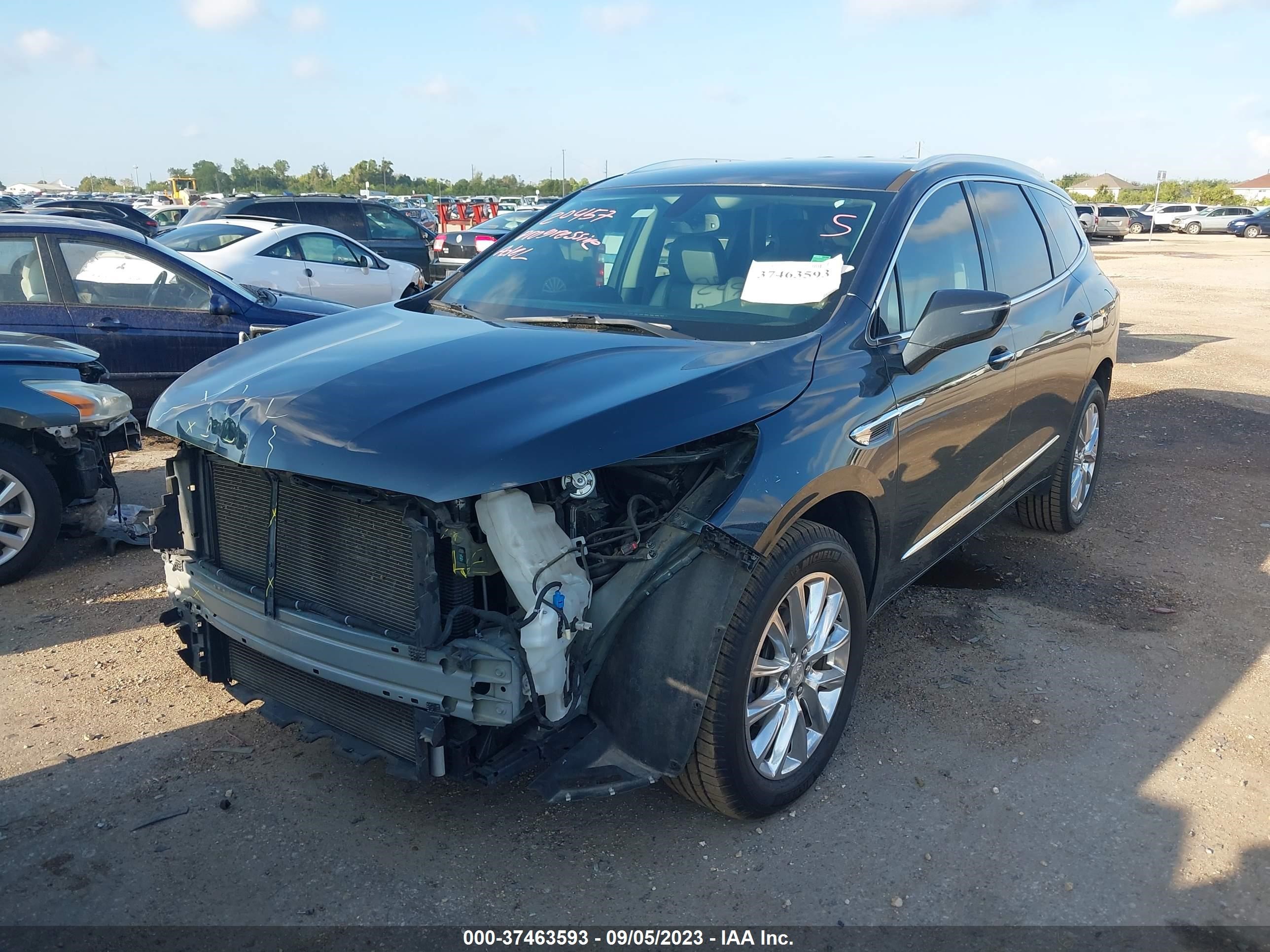 Photo 2 VIN: 5GAERBKW1LJ126585 - BUICK ENCLAVE 