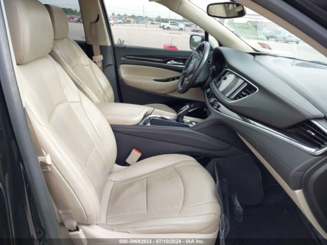 Photo 4 VIN: 5GAERBKW2JJ140234 - BUICK ENCLAVE 