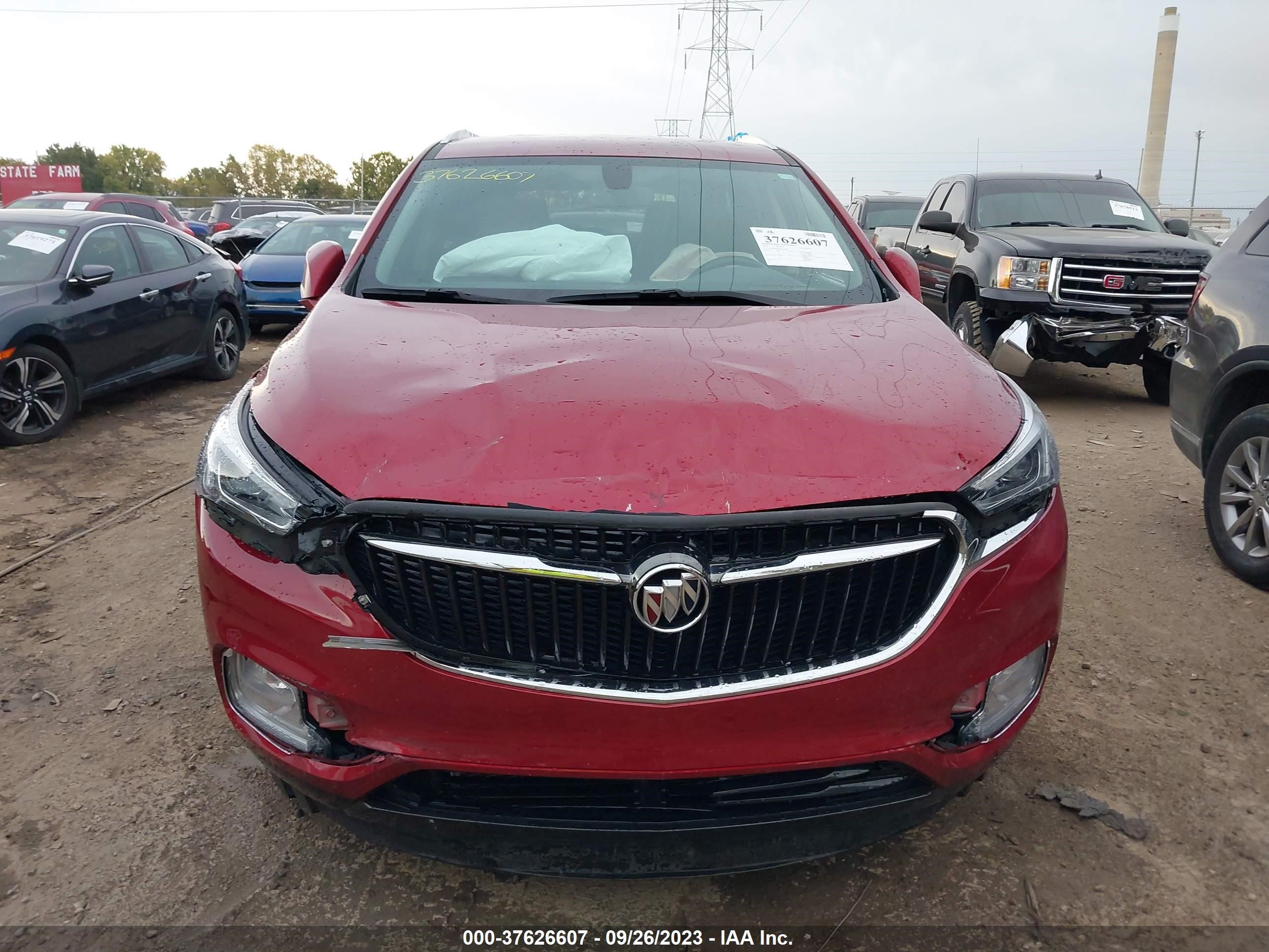 Photo 11 VIN: 5GAERBKW3KJ159828 - BUICK ENCLAVE 