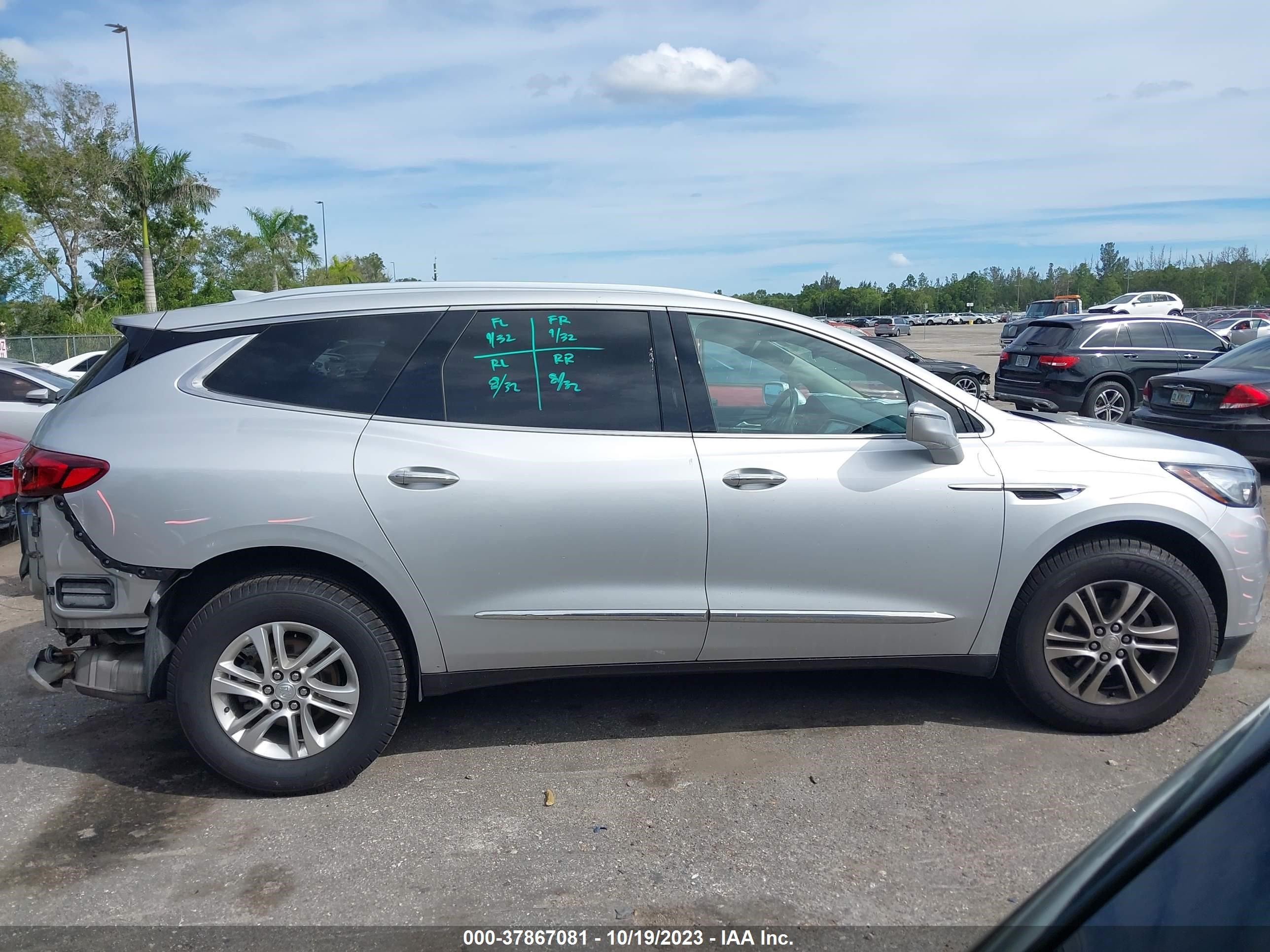 Photo 12 VIN: 5GAERBKW3LJ102692 - BUICK ENCLAVE 