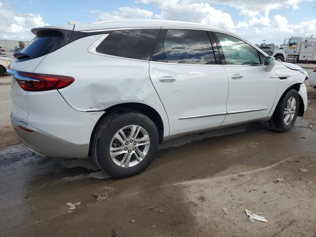 Photo 2 VIN: 5GAERBKW3LJ256626 - BUICK ENCLAVE 