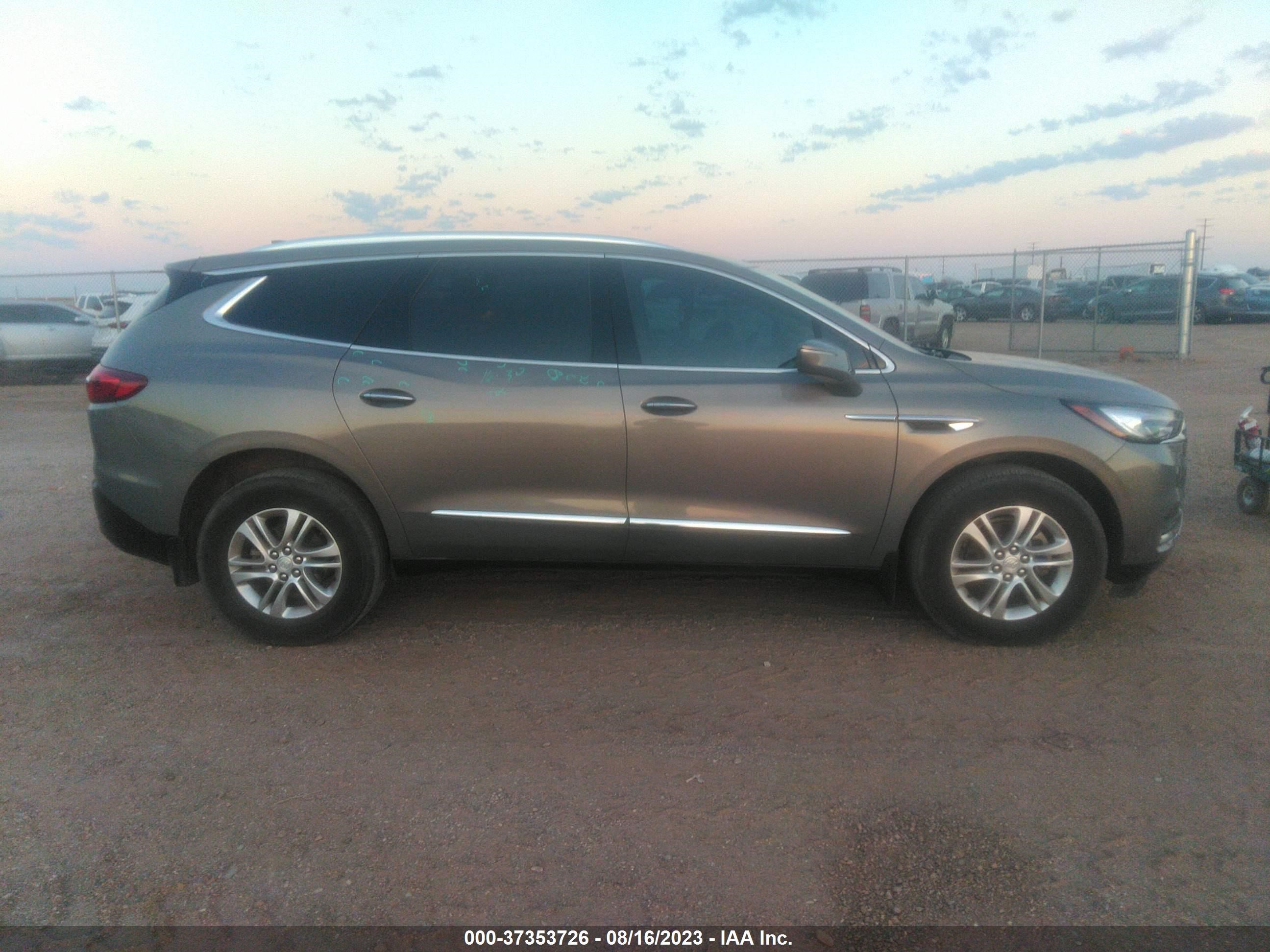 Photo 13 VIN: 5GAERBKW5KJ170510 - BUICK ENCLAVE 