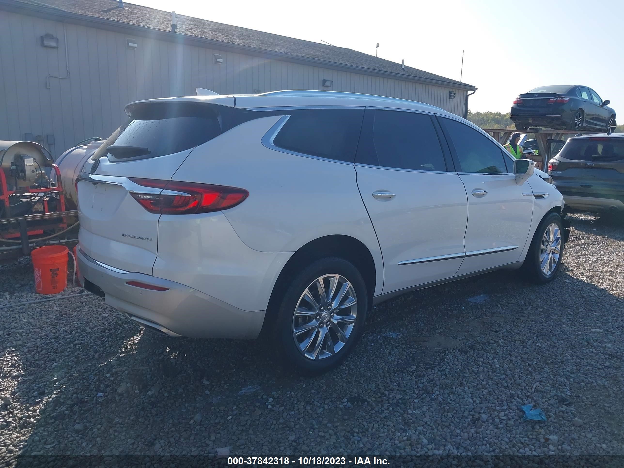 Photo 3 VIN: 5GAERBKW5KJ317392 - BUICK ENCLAVE 