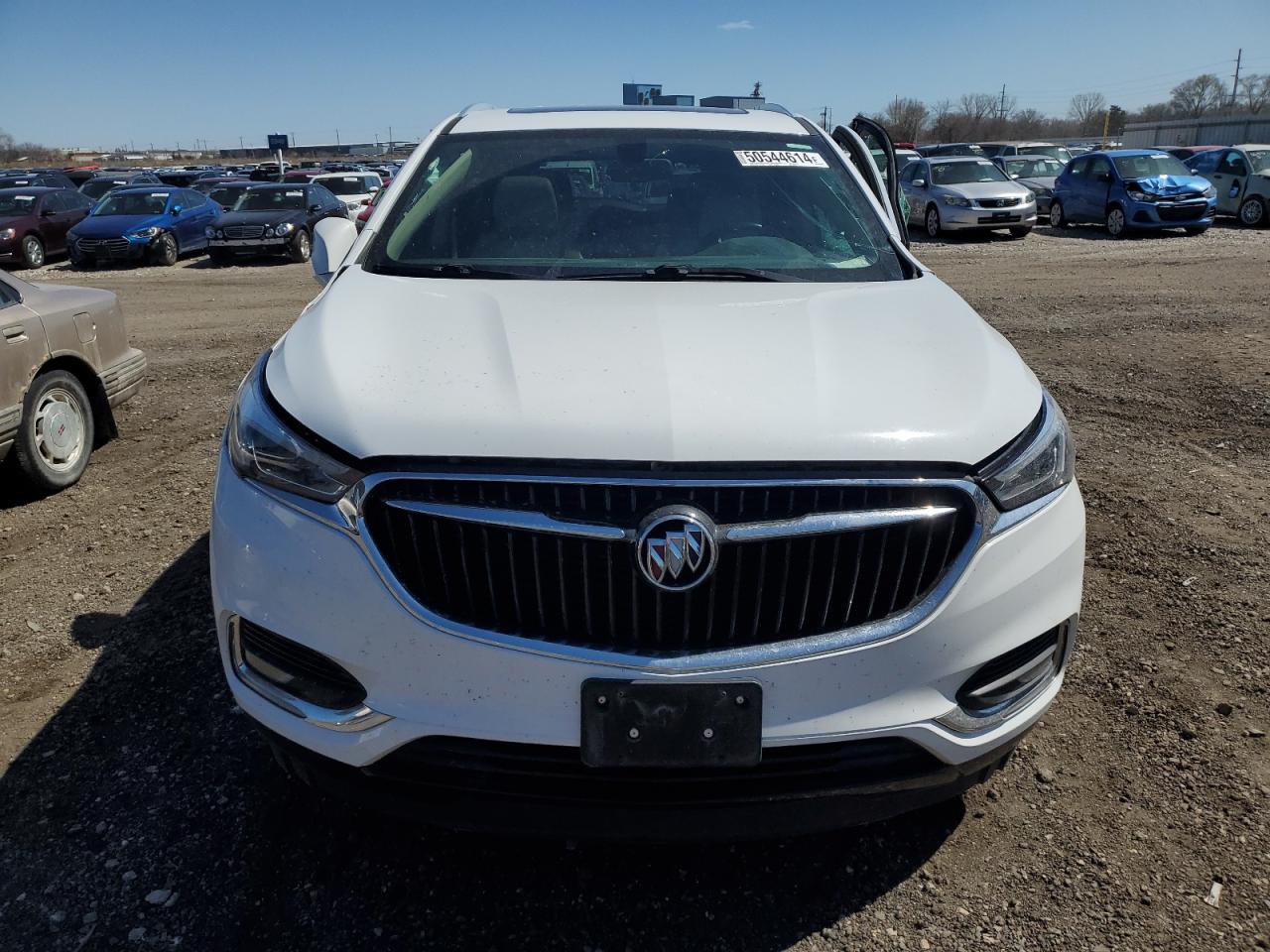 Photo 4 VIN: 5GAERBKW7KJ146970 - BUICK ENCLAVE 