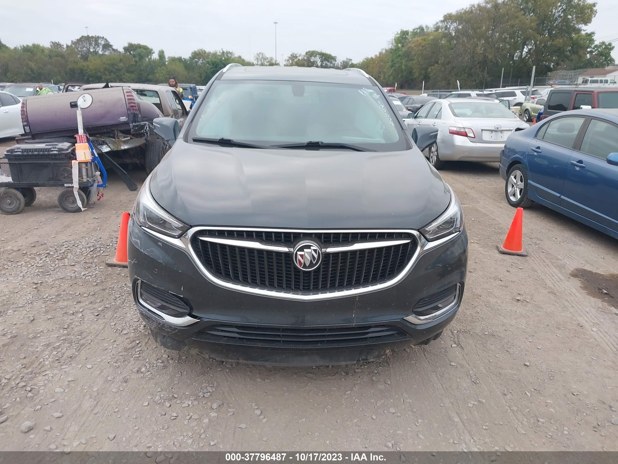 Photo 10 VIN: 5GAERBKW8KJ177578 - BUICK ENCLAVE 