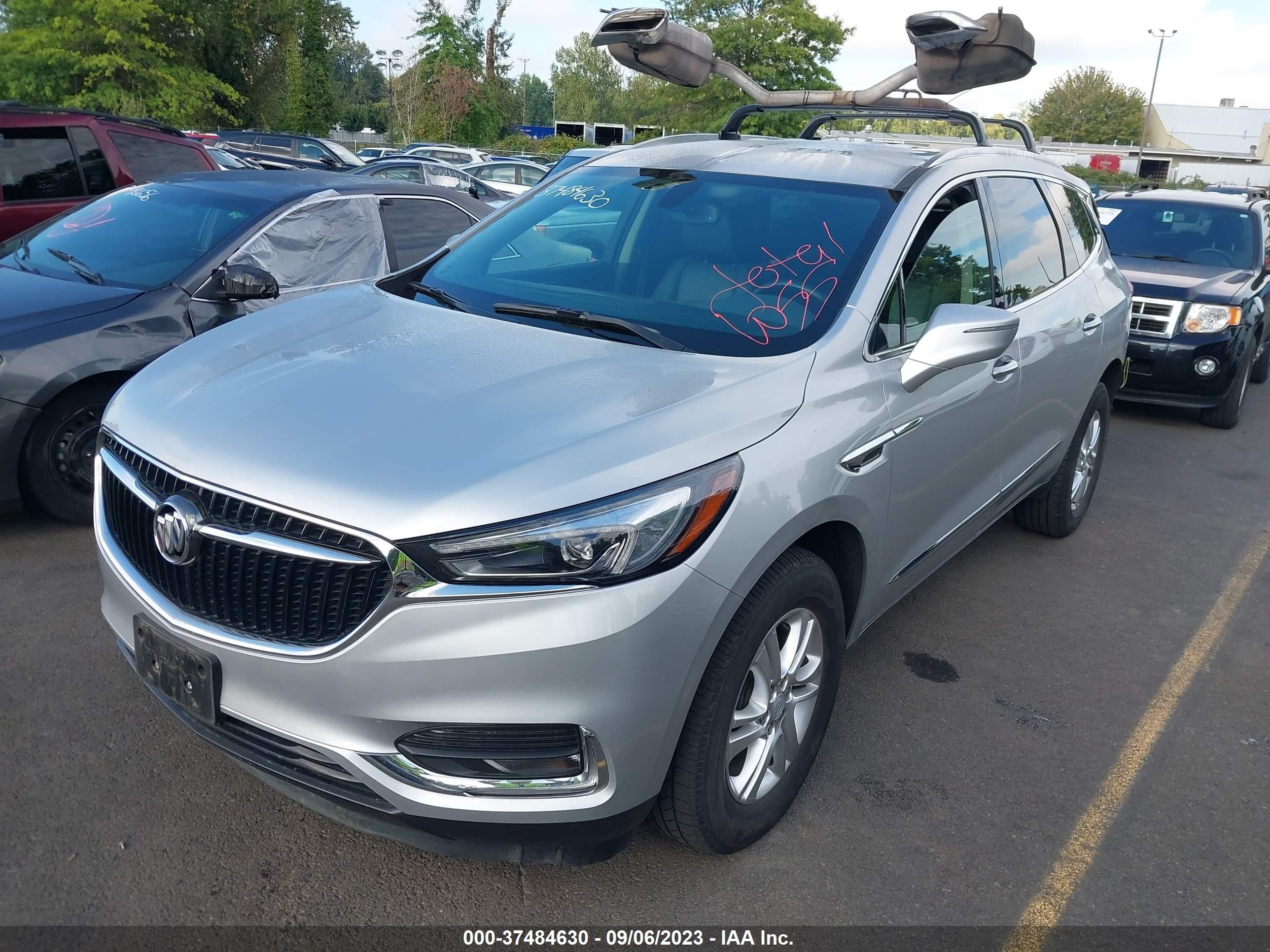 Photo 1 VIN: 5GAERBKW9KJ186631 - BUICK ENCLAVE 