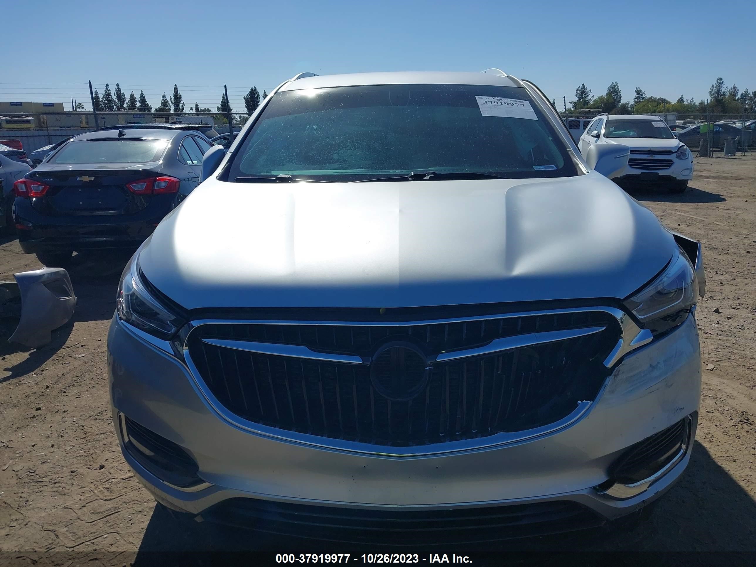 Photo 11 VIN: 5GAERBKW9LJ110392 - BUICK ENCLAVE 