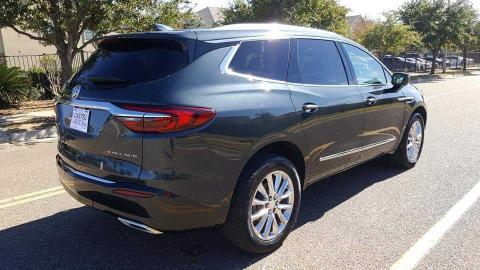 Photo 3 VIN: 5GAERCKW0JJ211050 - BUICK ENCLAVE PR 