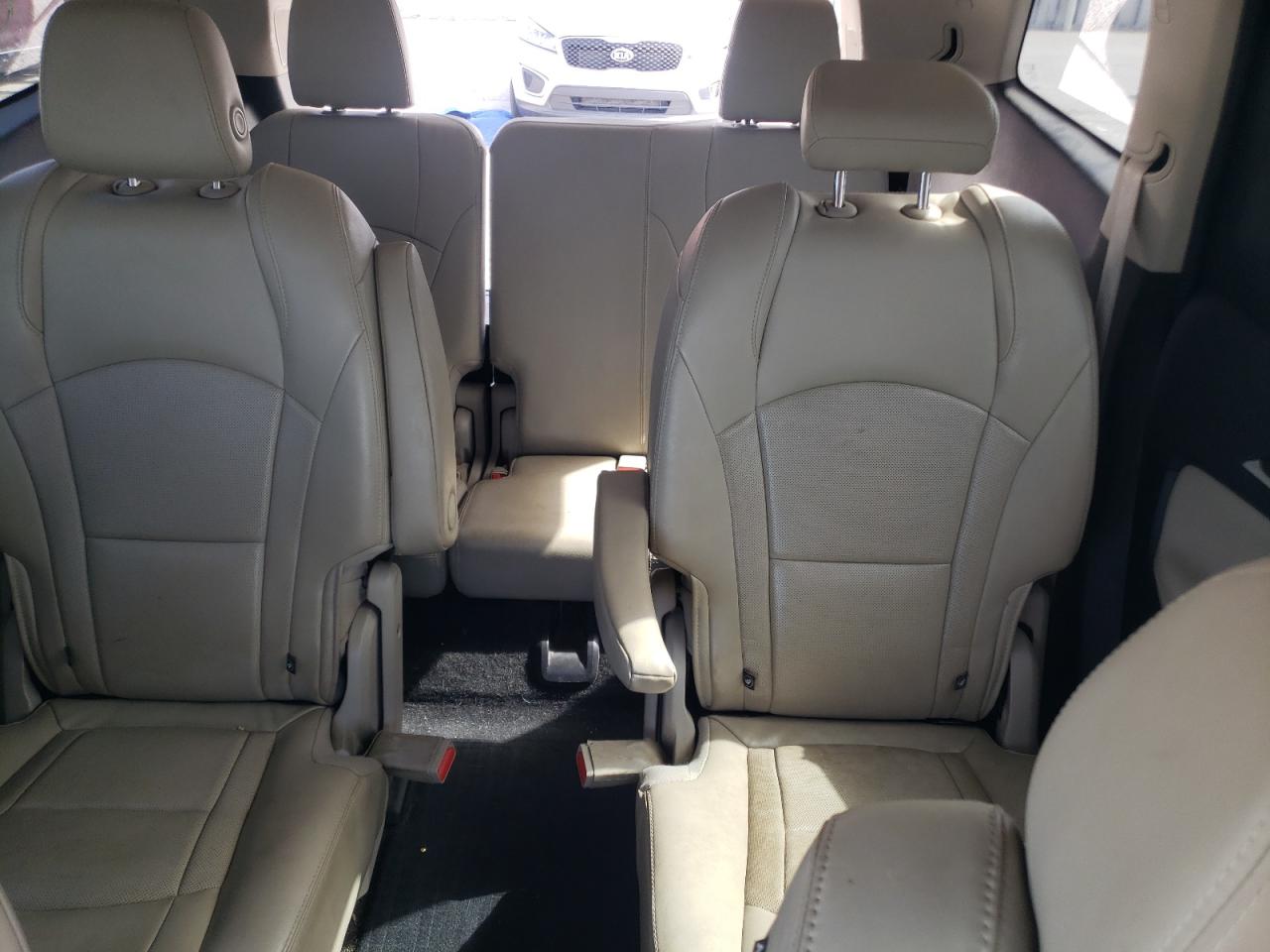 Photo 9 VIN: 5GAERCKW5JJ226126 - BUICK ENCLAVE 