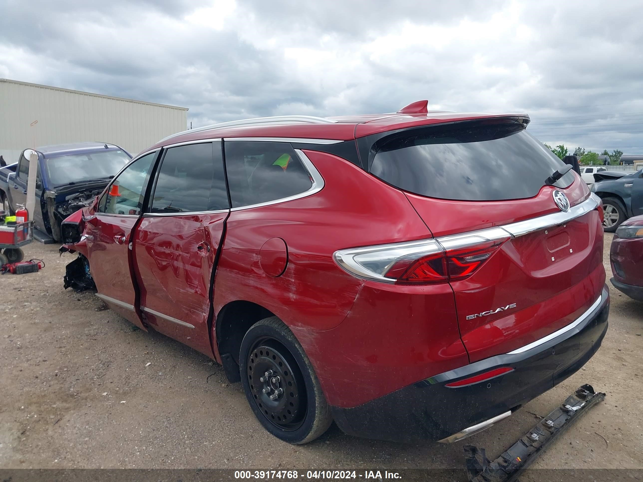 Photo 2 VIN: 5GAERCKW5RJ110808 - BUICK ENCLAVE 