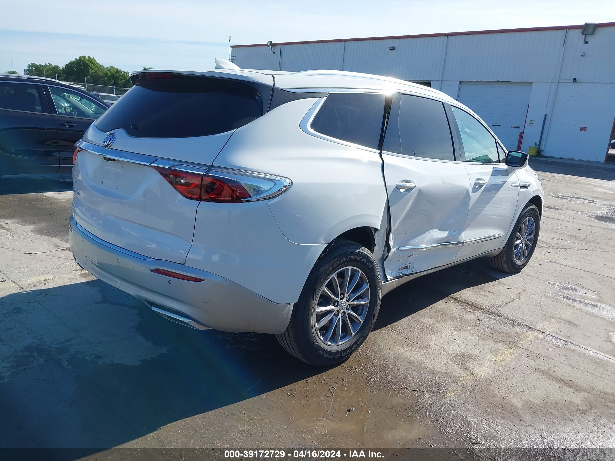 Photo 3 VIN: 5GAERCKW5RJ123803 - BUICK ENCLAVE 