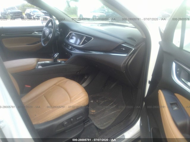 Photo 4 VIN: 5GAERCKWXJJ183547 - BUICK ENCLAVE 