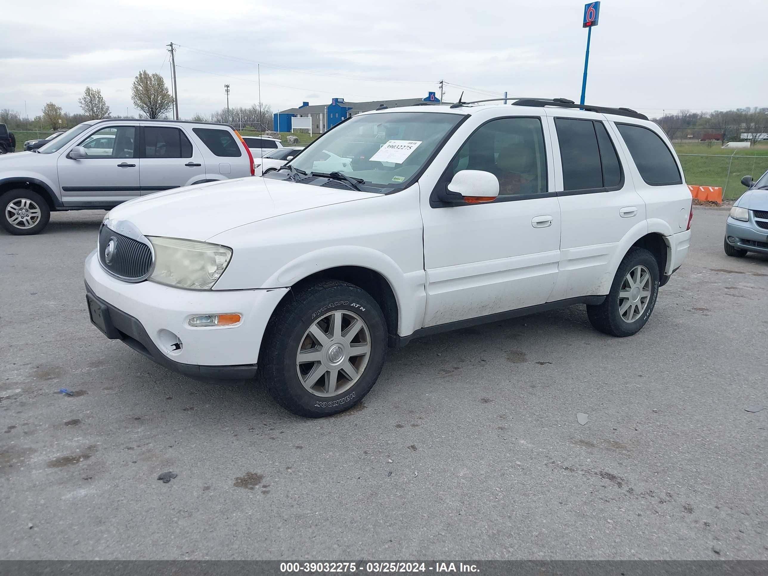 Photo 1 VIN: 5GAET13P642191592 - BUICK RAINER 