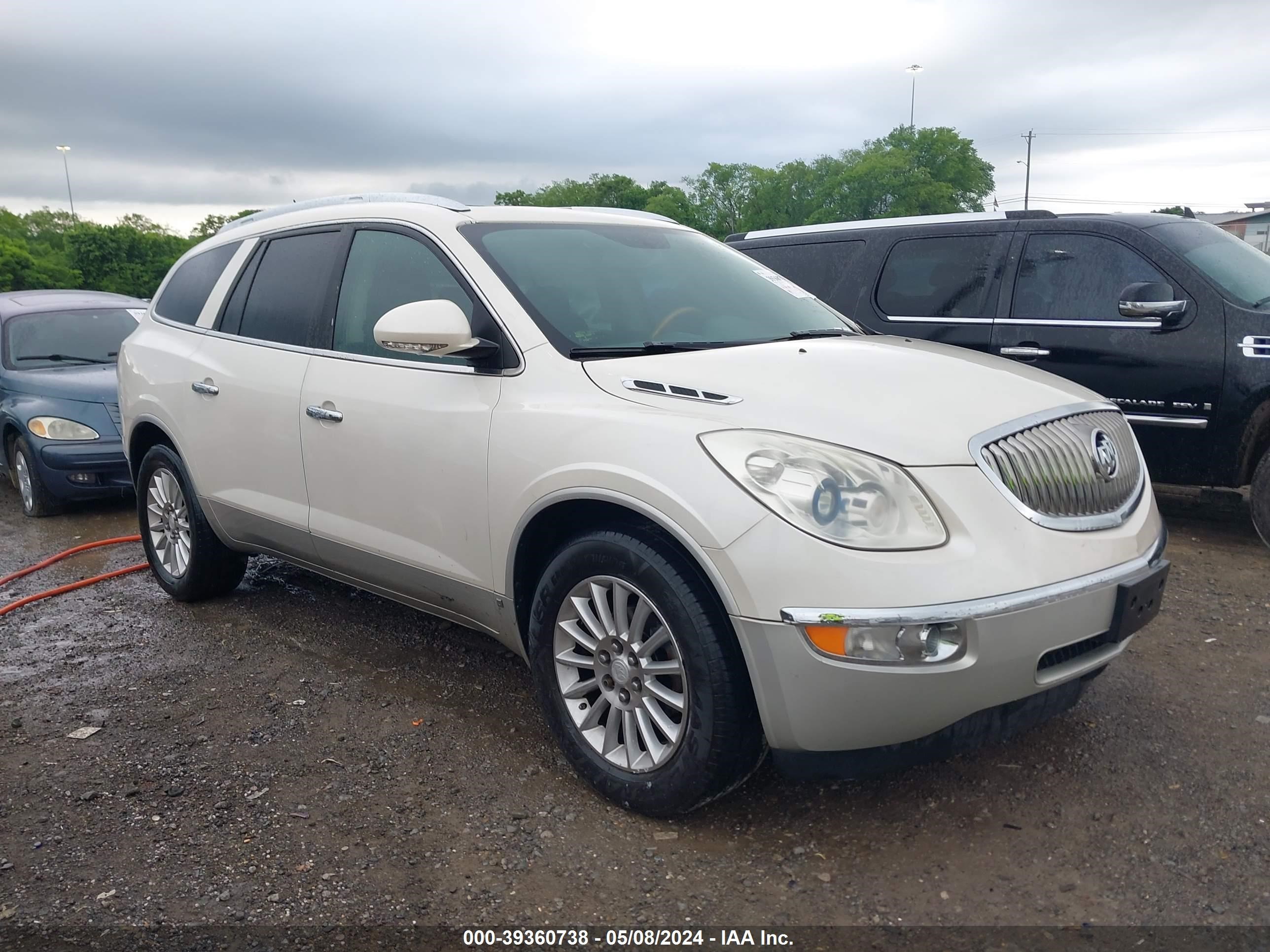 Photo 0 VIN: 5GAEV23728J204219 - BUICK ENCLAVE 