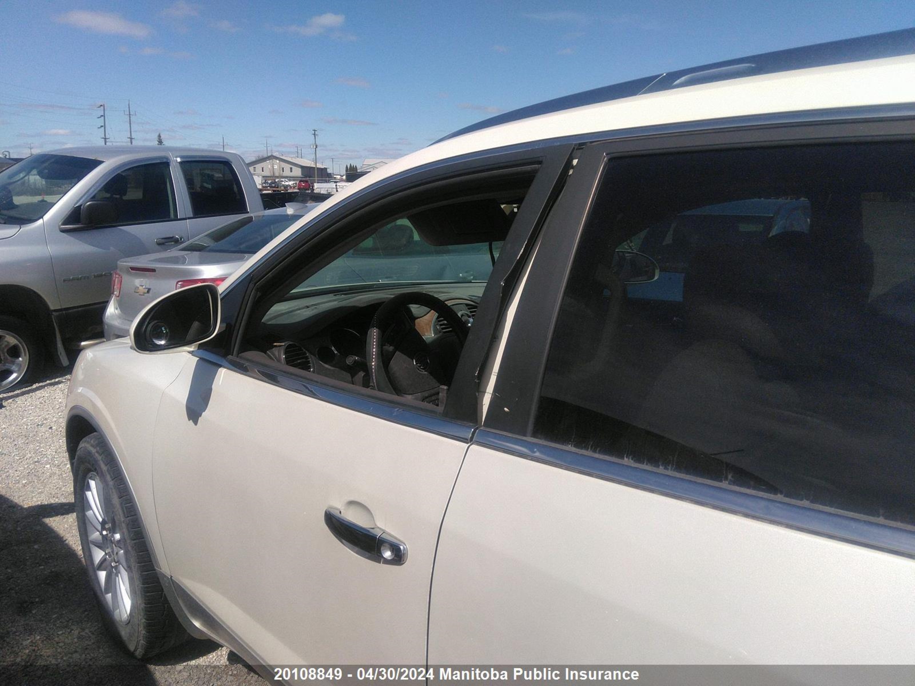 Photo 5 VIN: 5GAEV23768J238602 - BUICK ENCLAVE 