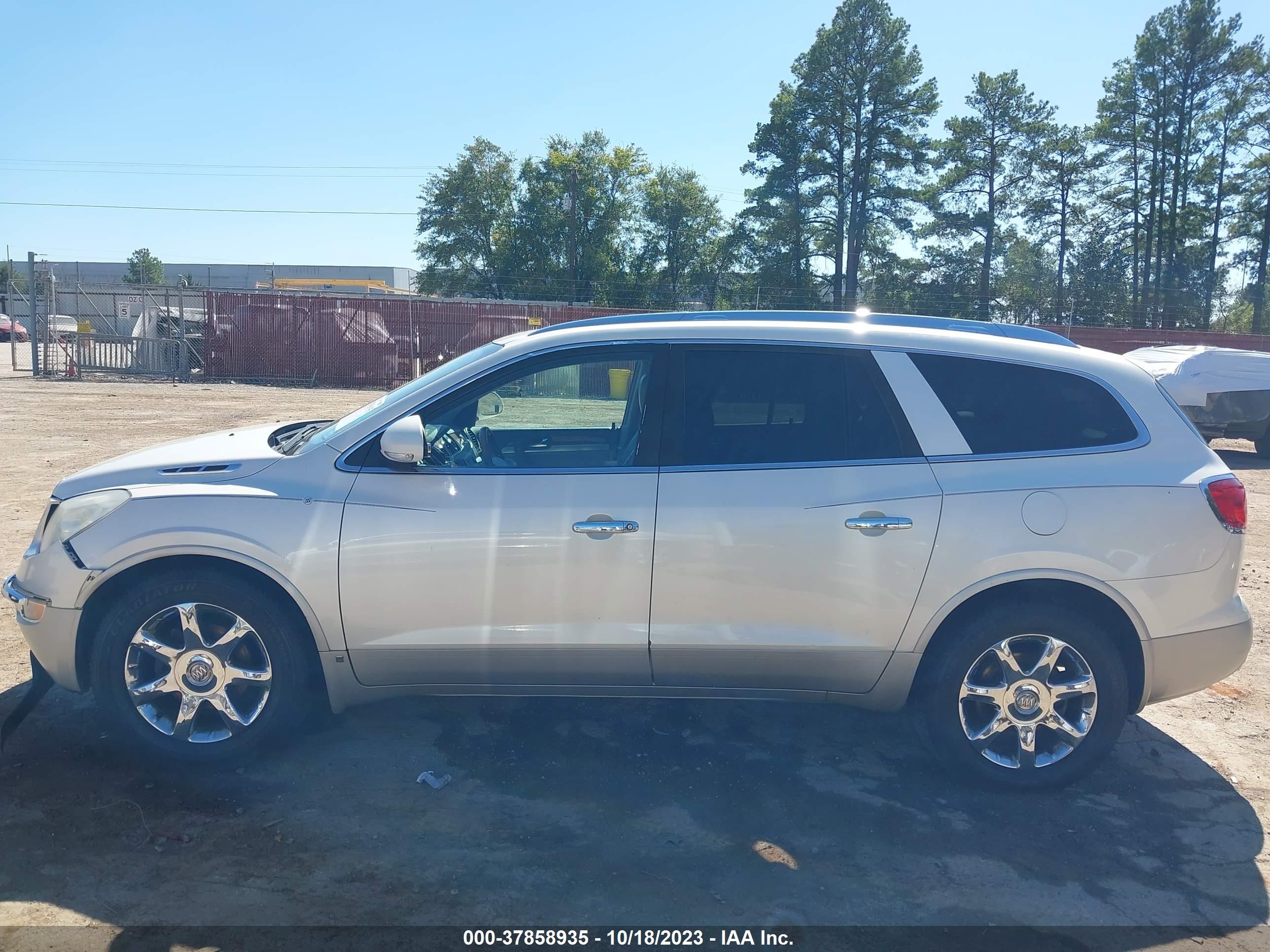 Photo 14 VIN: 5GAEV23D49J200793 - BUICK ENCLAVE 