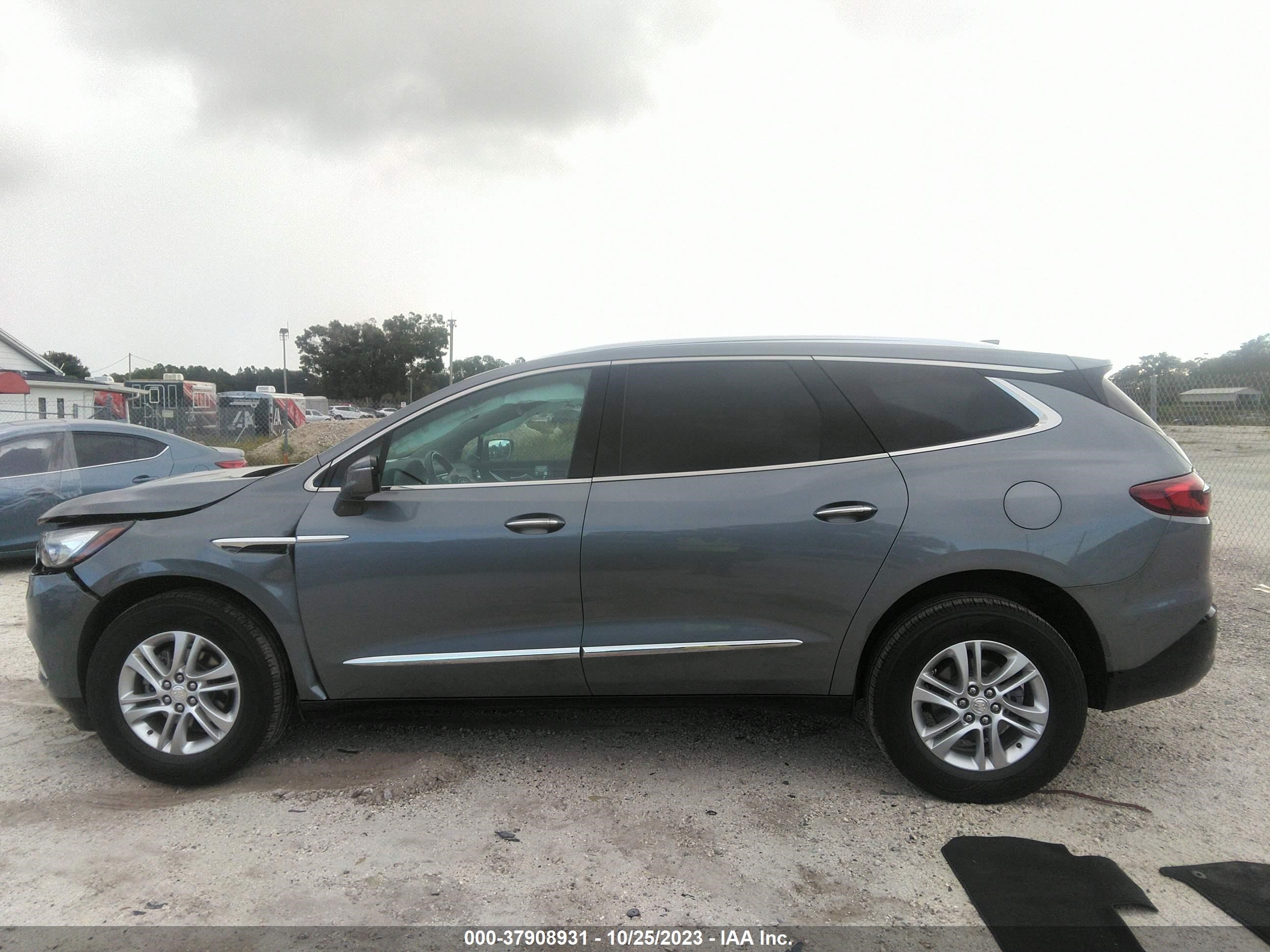 Photo 13 VIN: 5GAEVAKW1MJ143488 - BUICK ENCLAVE 