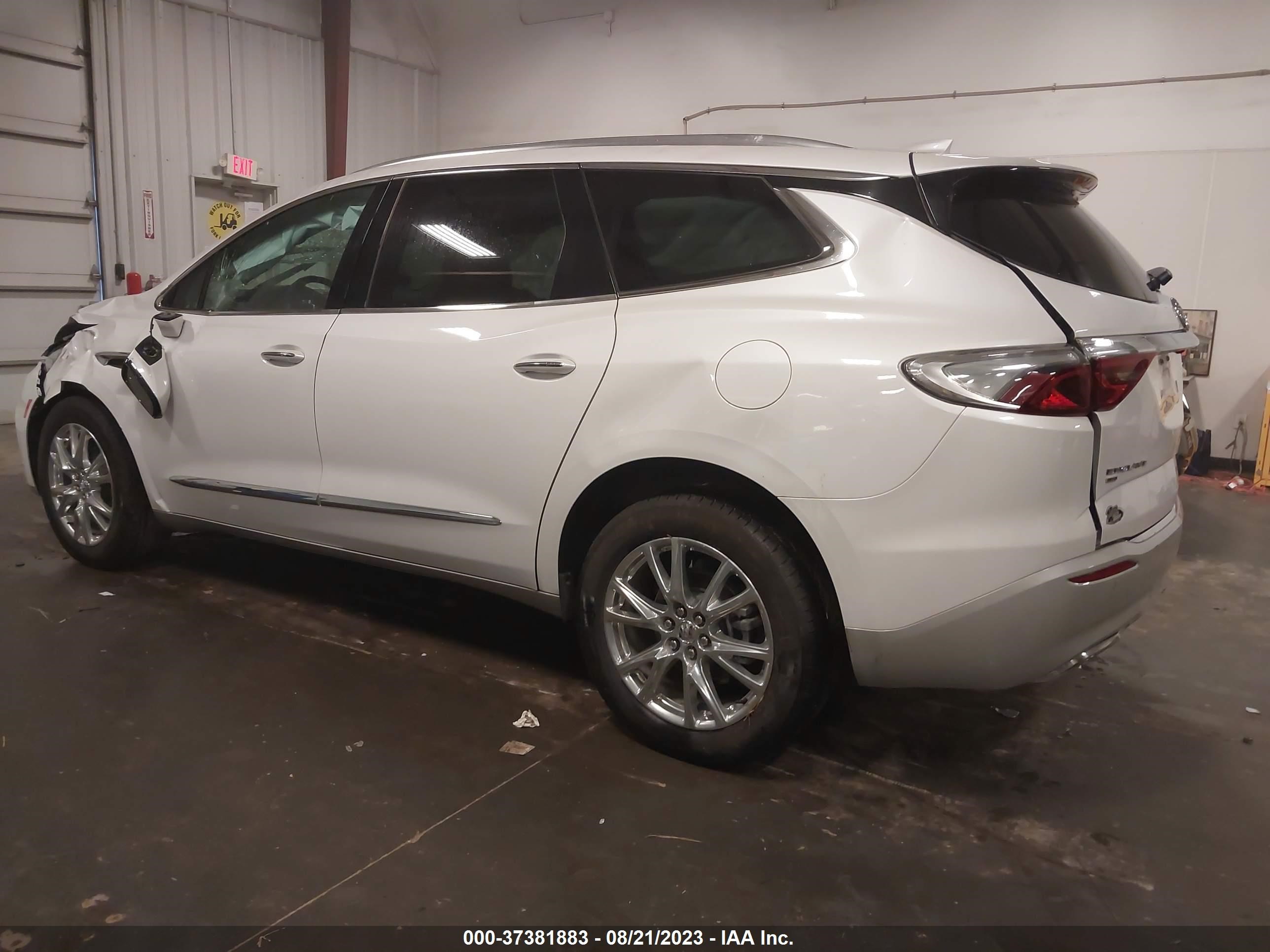 Photo 2 VIN: 5GAEVAKW2PJ138756 - BUICK ENCLAVE 