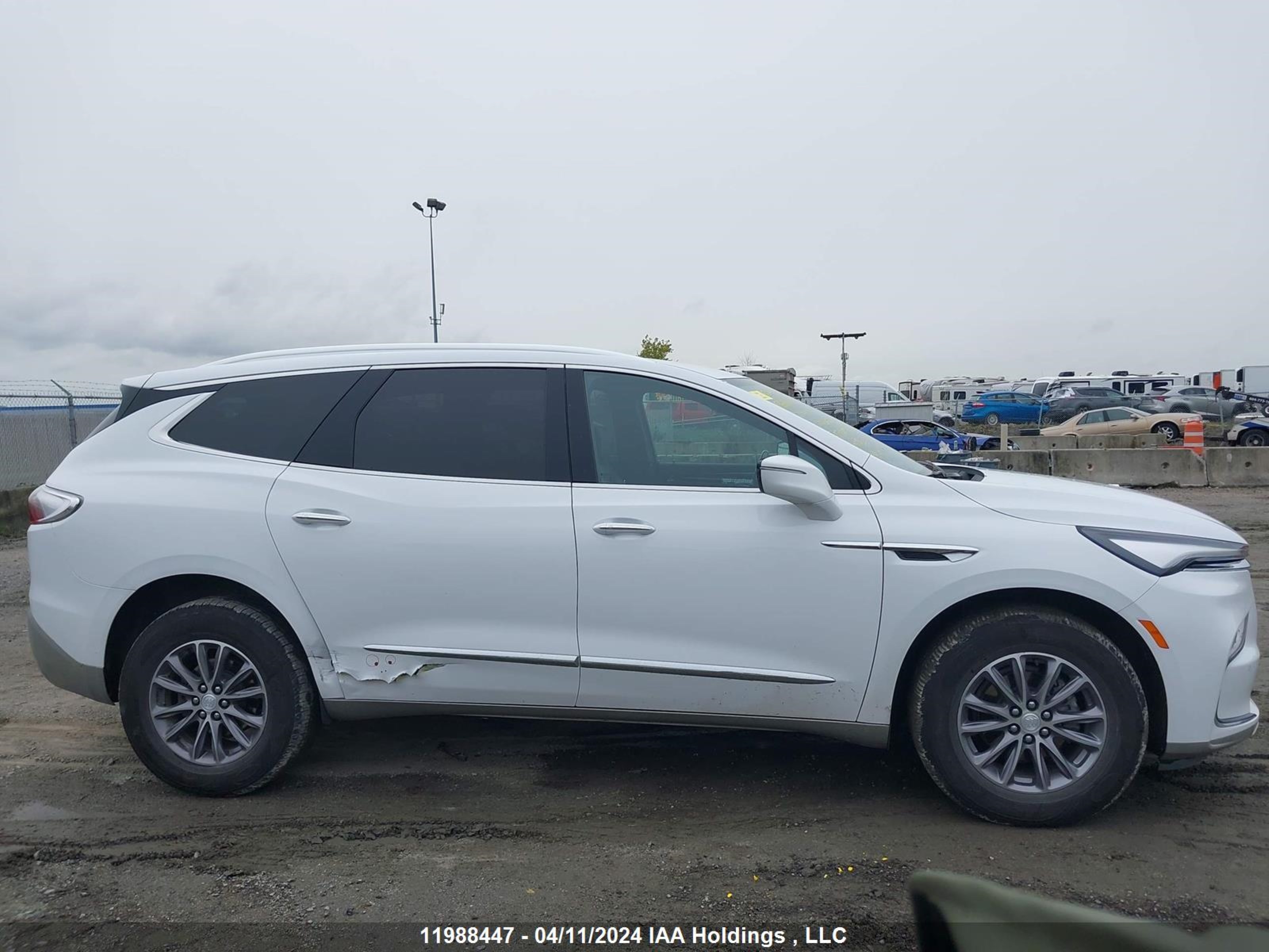 Photo 12 VIN: 5GAEVAKW3NJ100322 - BUICK ENCLAVE 