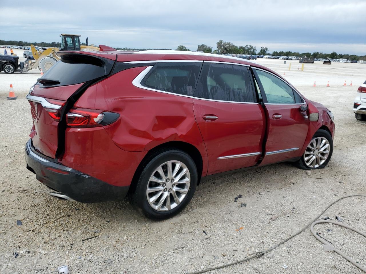 Photo 2 VIN: 5GAEVAKW4LJ176094 - BUICK ENCLAVE 