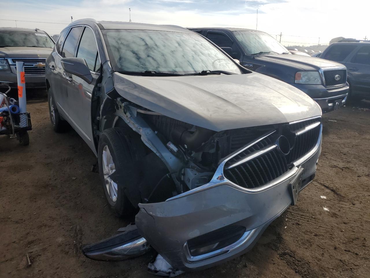 Photo 3 VIN: 5GAEVAKW6JJ240102 - BUICK ENCLAVE 