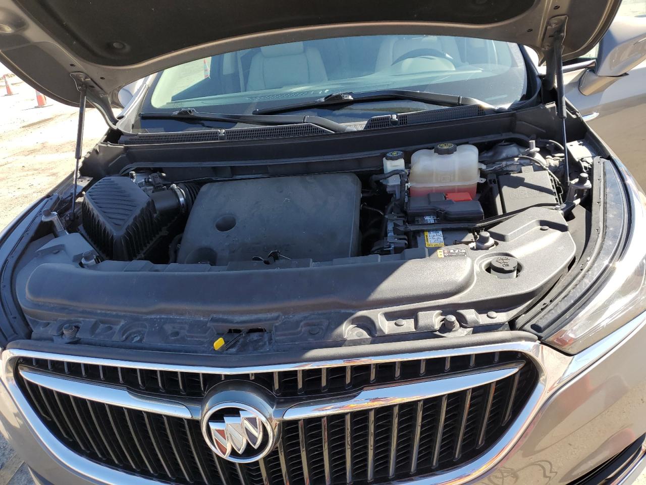 Photo 10 VIN: 5GAEVAKW9KJ214532 - BUICK ENCLAVE 