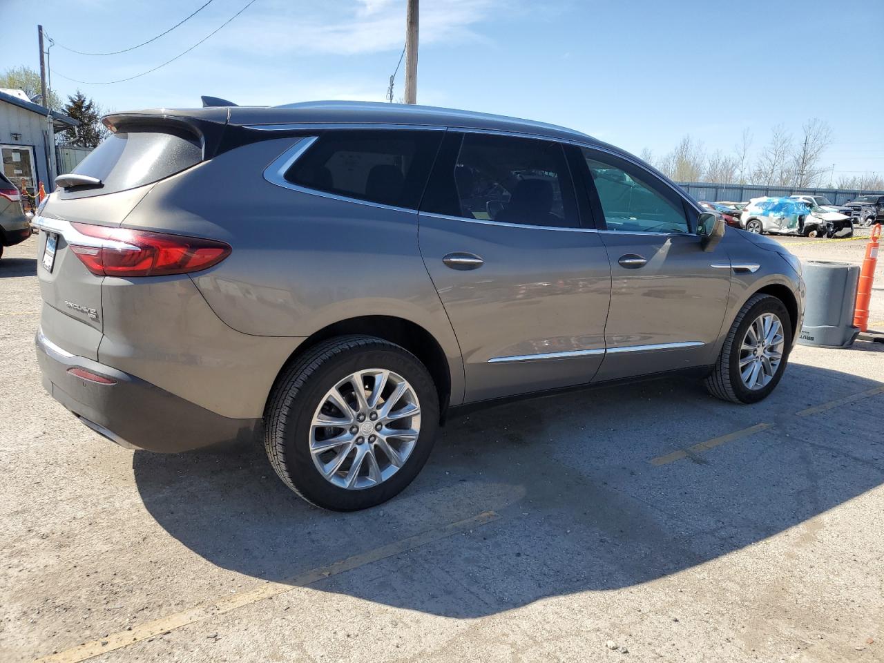 Photo 2 VIN: 5GAEVAKW9KJ214532 - BUICK ENCLAVE 