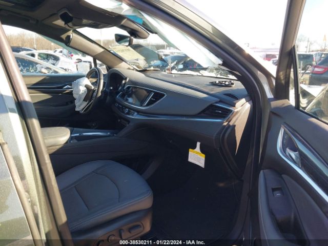 Photo 4 VIN: 5GAEVBKW1PJ142559 - BUICK ENCLAVE 