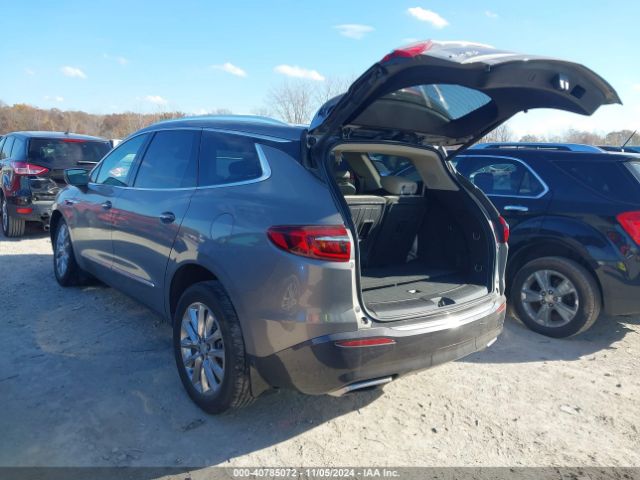 Photo 2 VIN: 5GAEVBKW8JJ137768 - BUICK ENCLAVE 