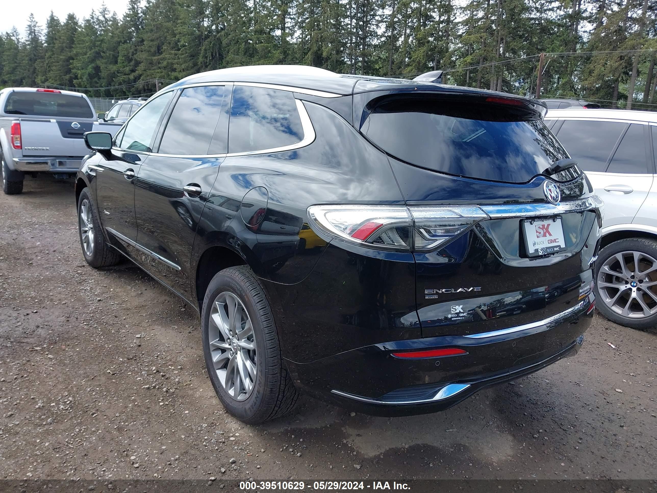 Photo 2 VIN: 5GAEVCKW1RJ123468 - BUICK ENCLAVE 