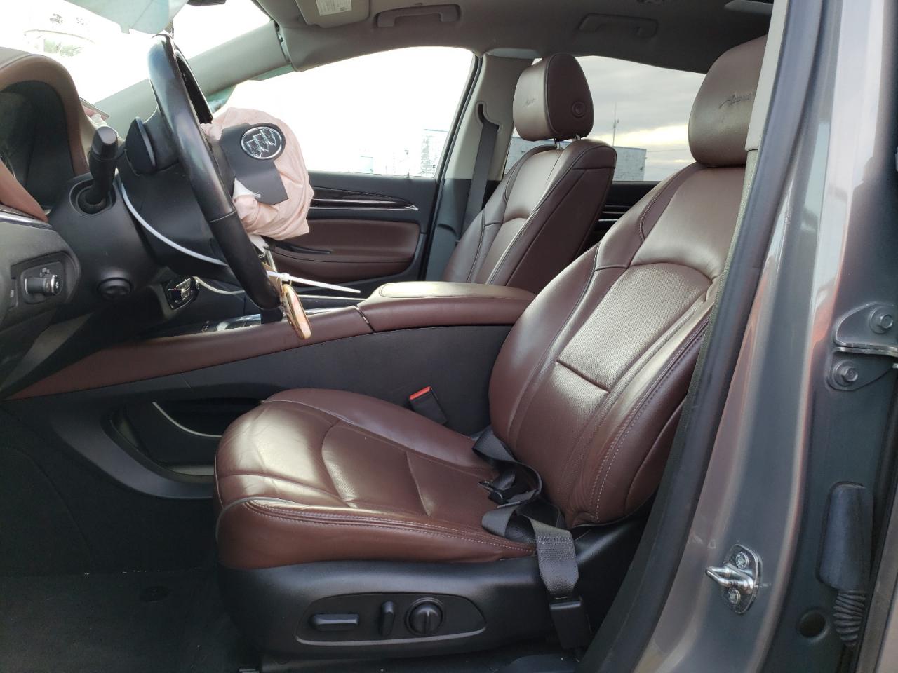 Photo 6 VIN: 5GAEVCKW3KJ122165 - BUICK ENCLAVE 