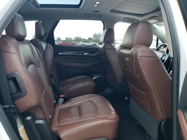 Photo 10 VIN: 5GAEVCKW5JJ205918 - BUICK ENCLAVE AV 