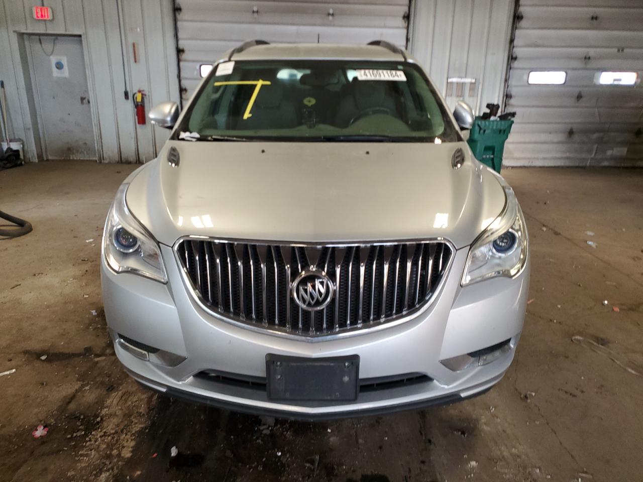 Photo 4 VIN: 5GAKRAKD3HJ180943 - BUICK ENCLAVE 