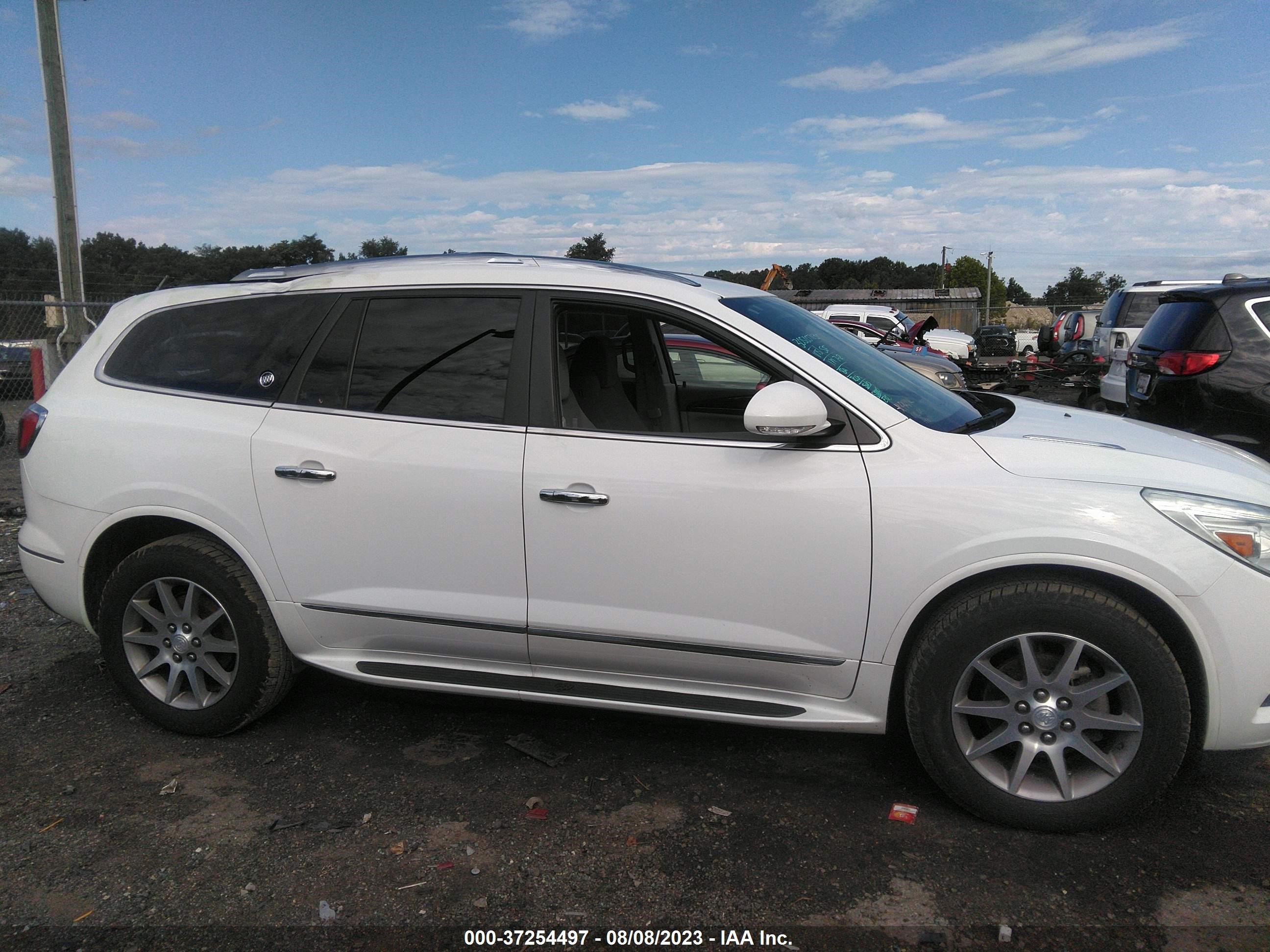 Photo 12 VIN: 5GAKRAKD3HJ333854 - BUICK ENCLAVE 