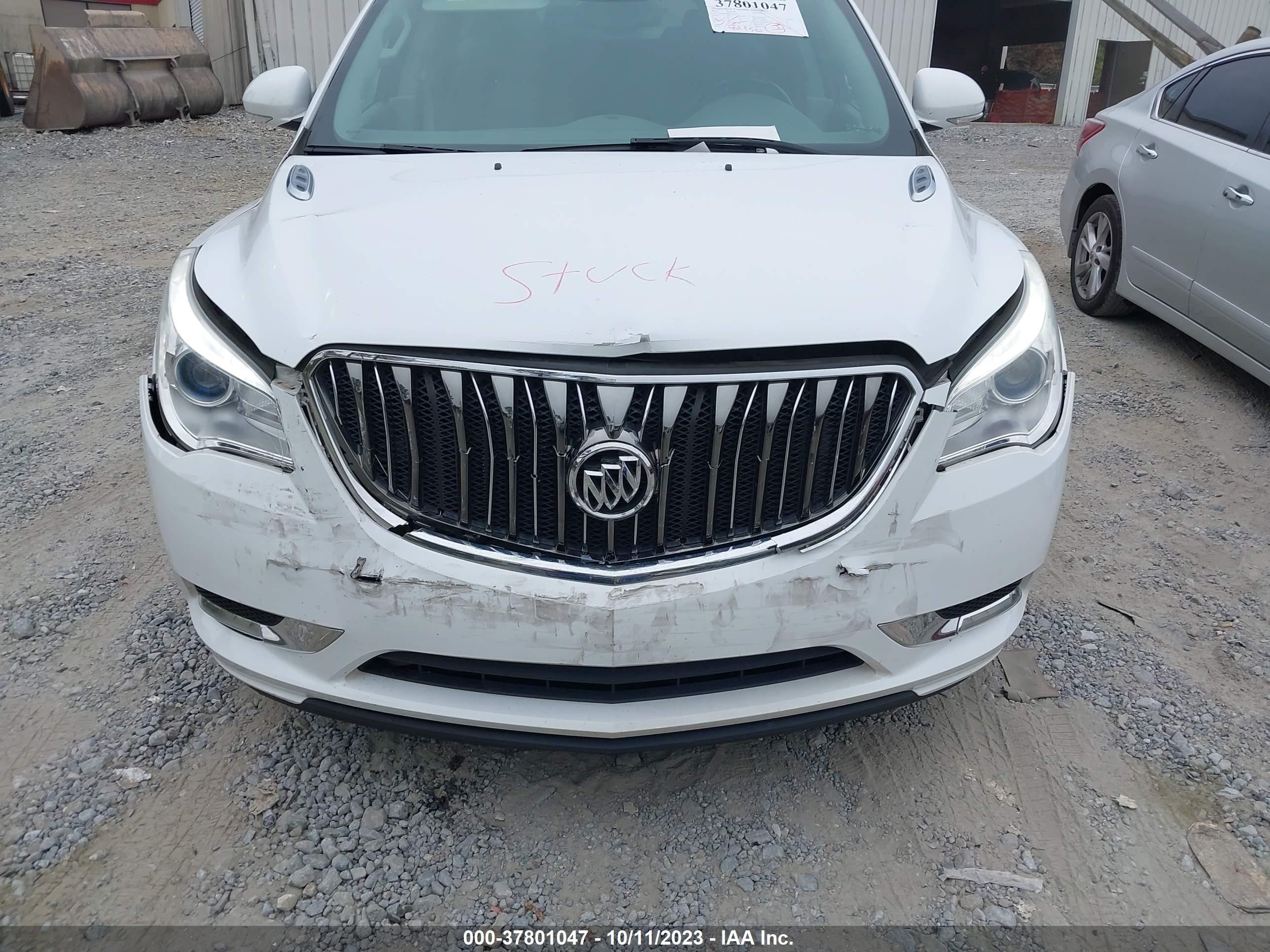 Photo 11 VIN: 5GAKRAKD4GJ306161 - BUICK ENCLAVE 